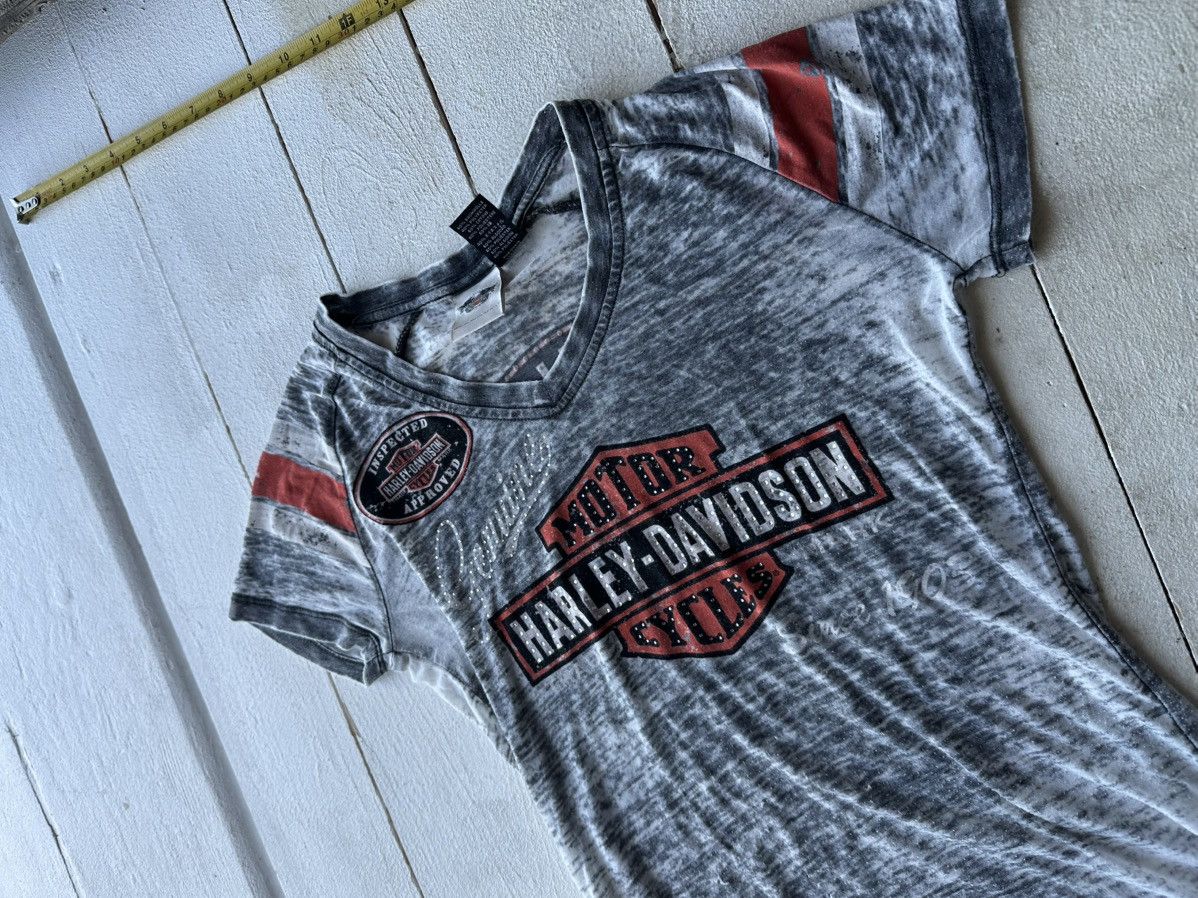 Harley Davidson 🚨VNTG HARLEY DAVIDSON WOMEN GRAY TEE BIG LOGO Size S / US 4 / IT 40 - 2 Thumbnail