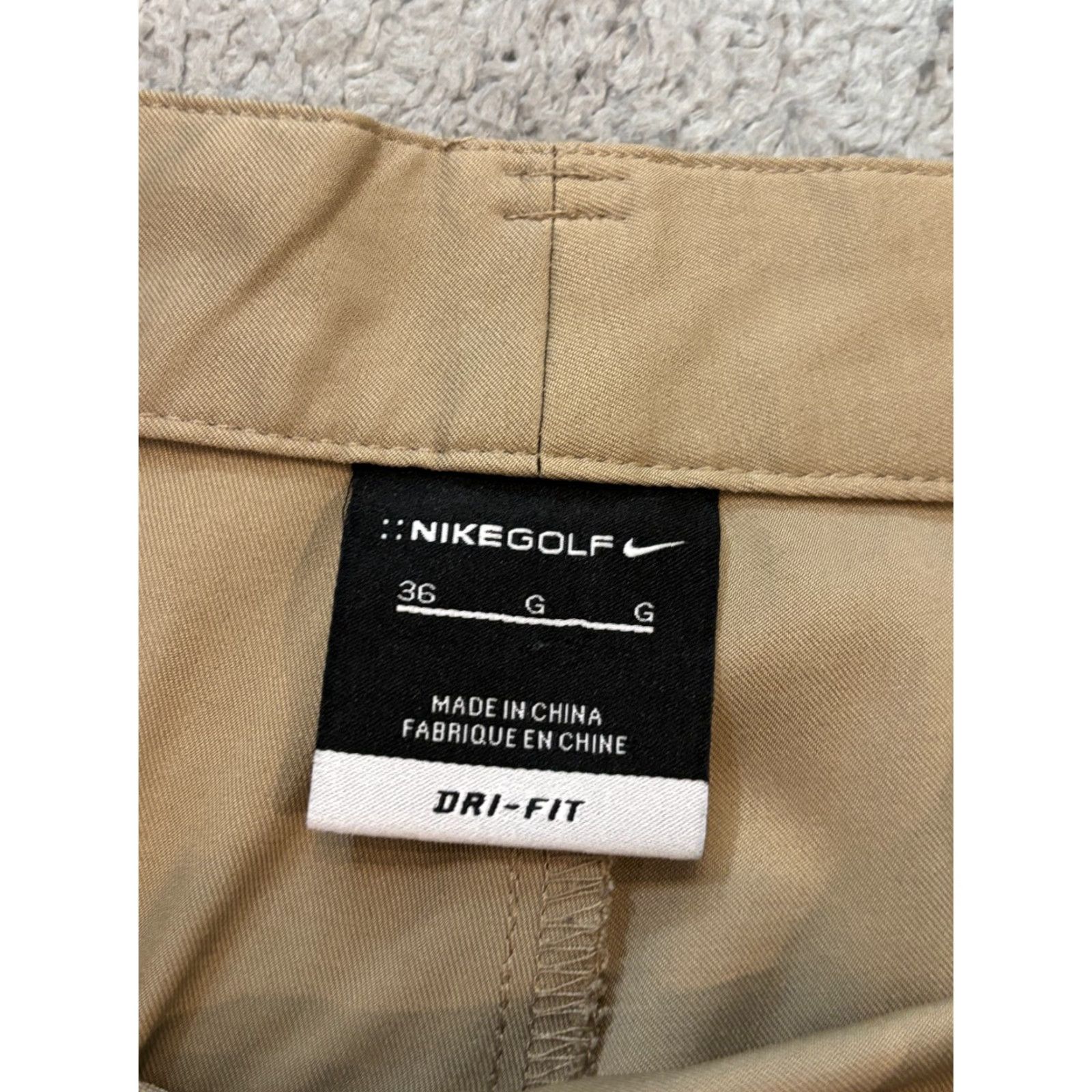 Nike Nike Shorts Mens 40 Beige Chino Golf Dri Fit Stay Cool Athletic Classic Stretch Shirt Mens Beige Nike Short Athletic Classic Stretch Size US 40 / EU 56 - 3 Thumbnail