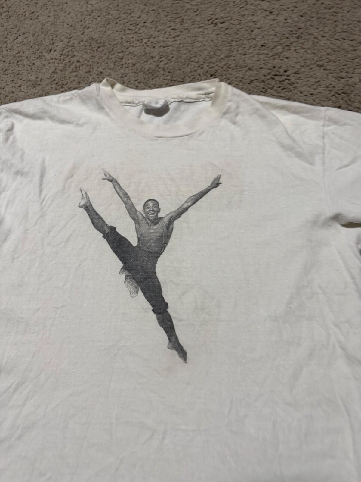 Hanes Rare 90s Vintage Arthur Mitchell Ballet Dancer Graphic Tee L Size US L / EU 52-54 / 3 - 4 Thumbnail