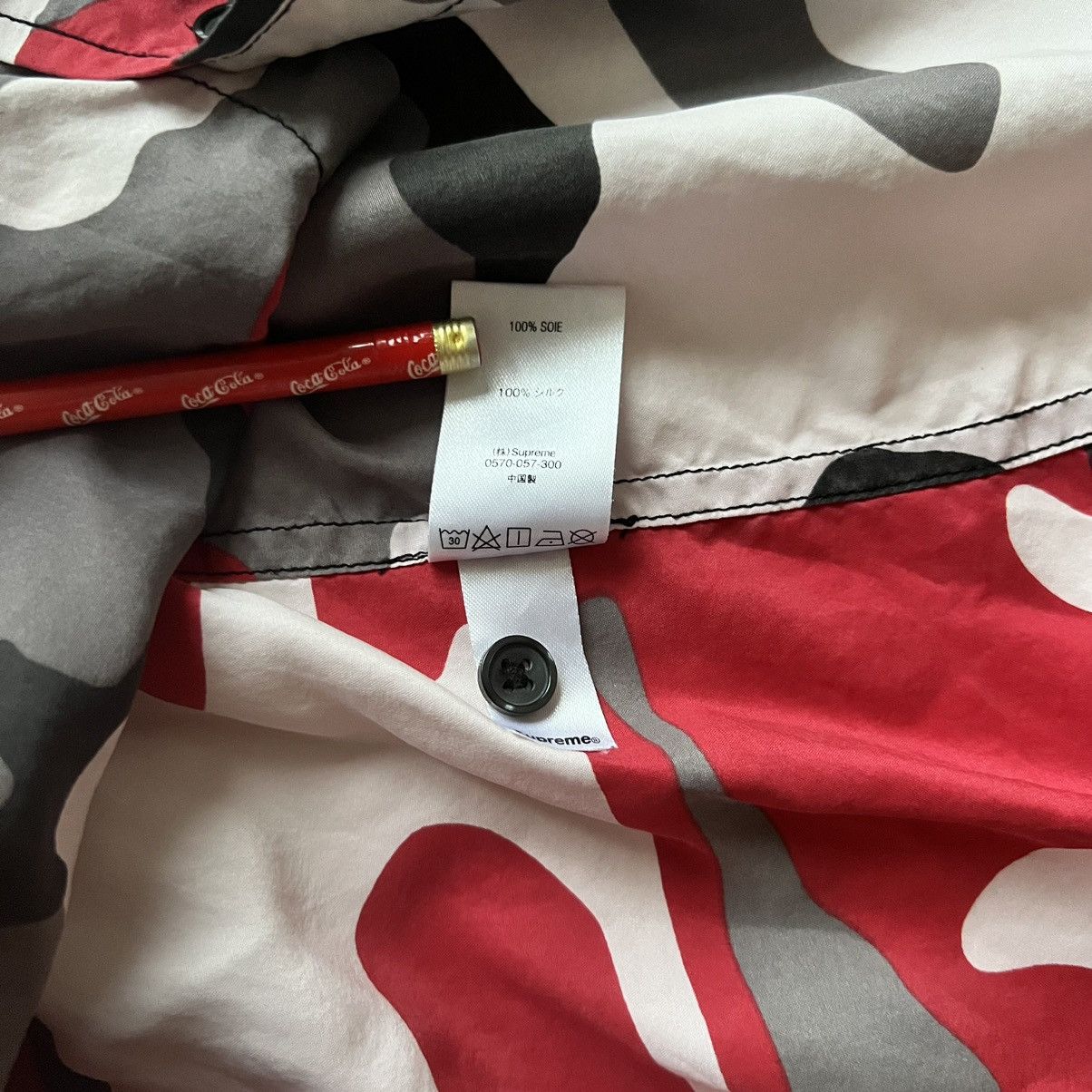 Supreme Supreme Silk Camo Shirt Red Camo L Size US L / EU 52-54 / 3 - 6 Thumbnail