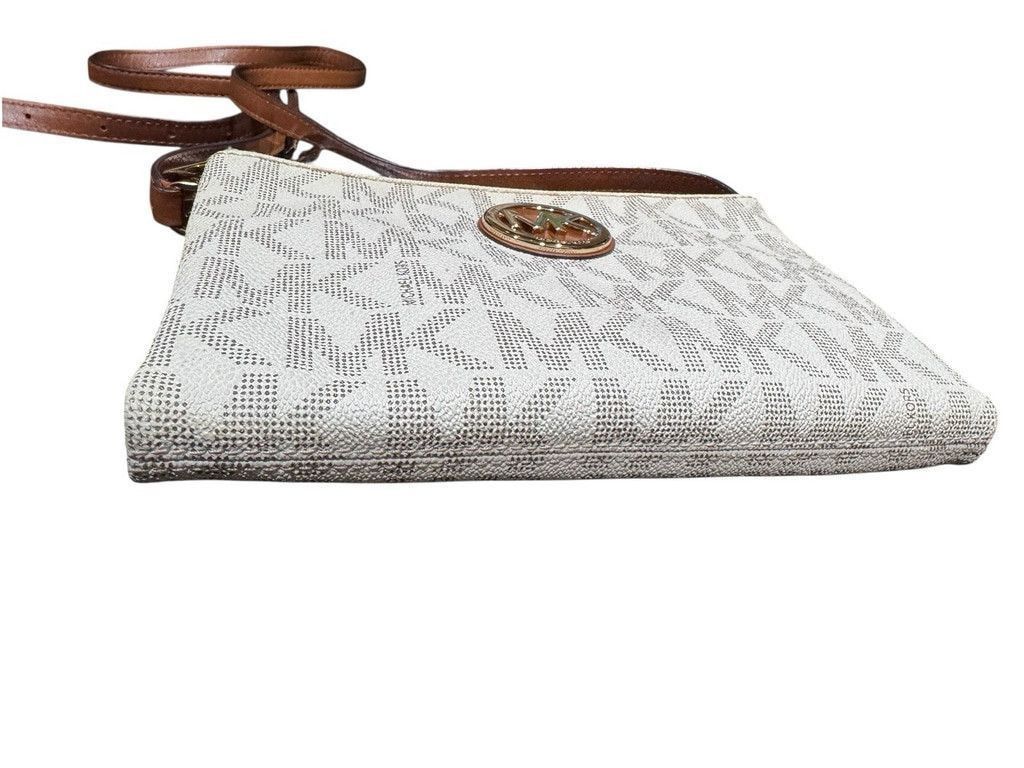Michael Kors Michael Kors Fulton Large WhiteGray Signature Logo Crossbody Size ONE SIZE - 5 Thumbnail