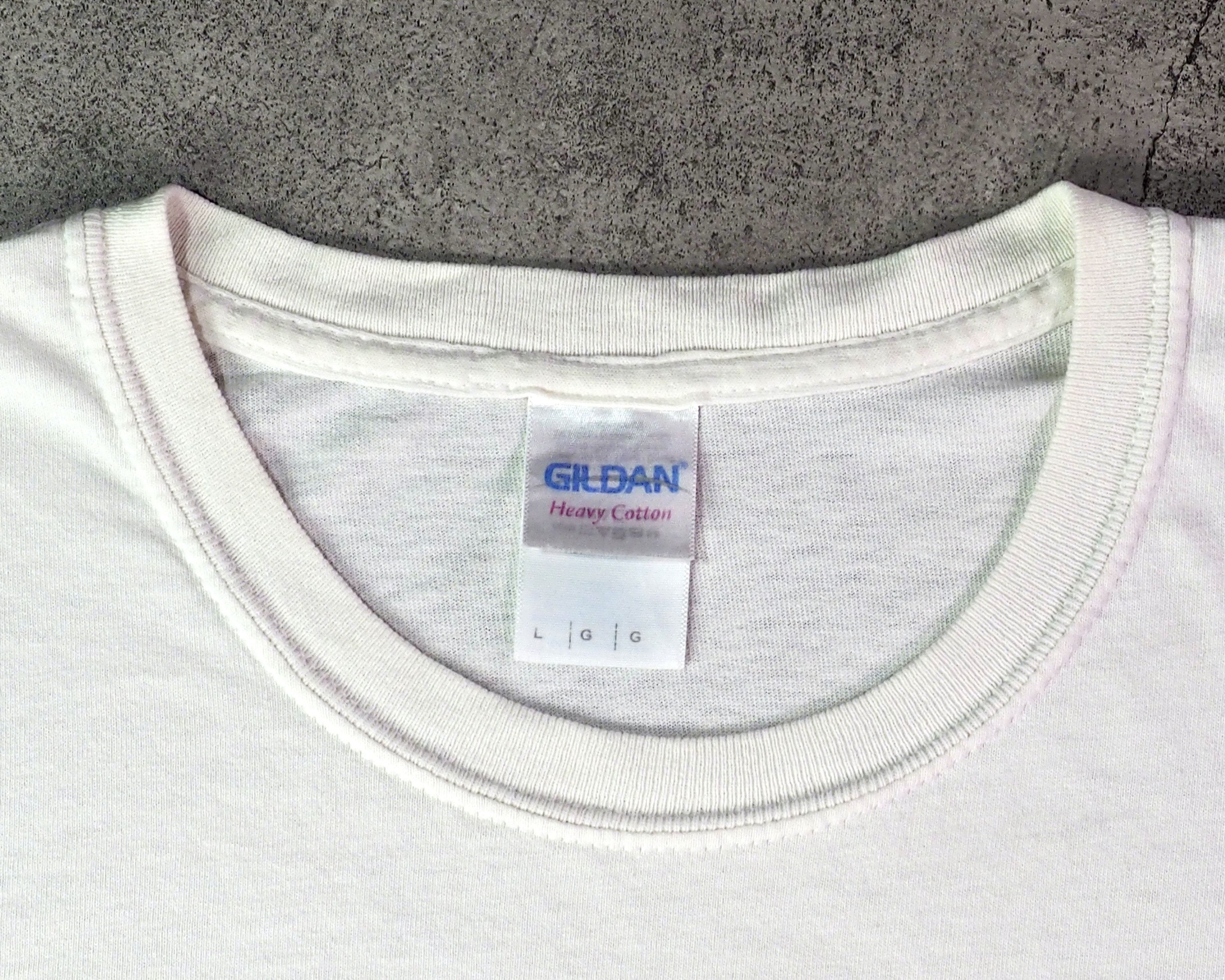 Vintage Vintage Early 2000s Banksy CND Soldiers Shirt Size L Size US L / EU 52-54 / 3 - 3 Thumbnail