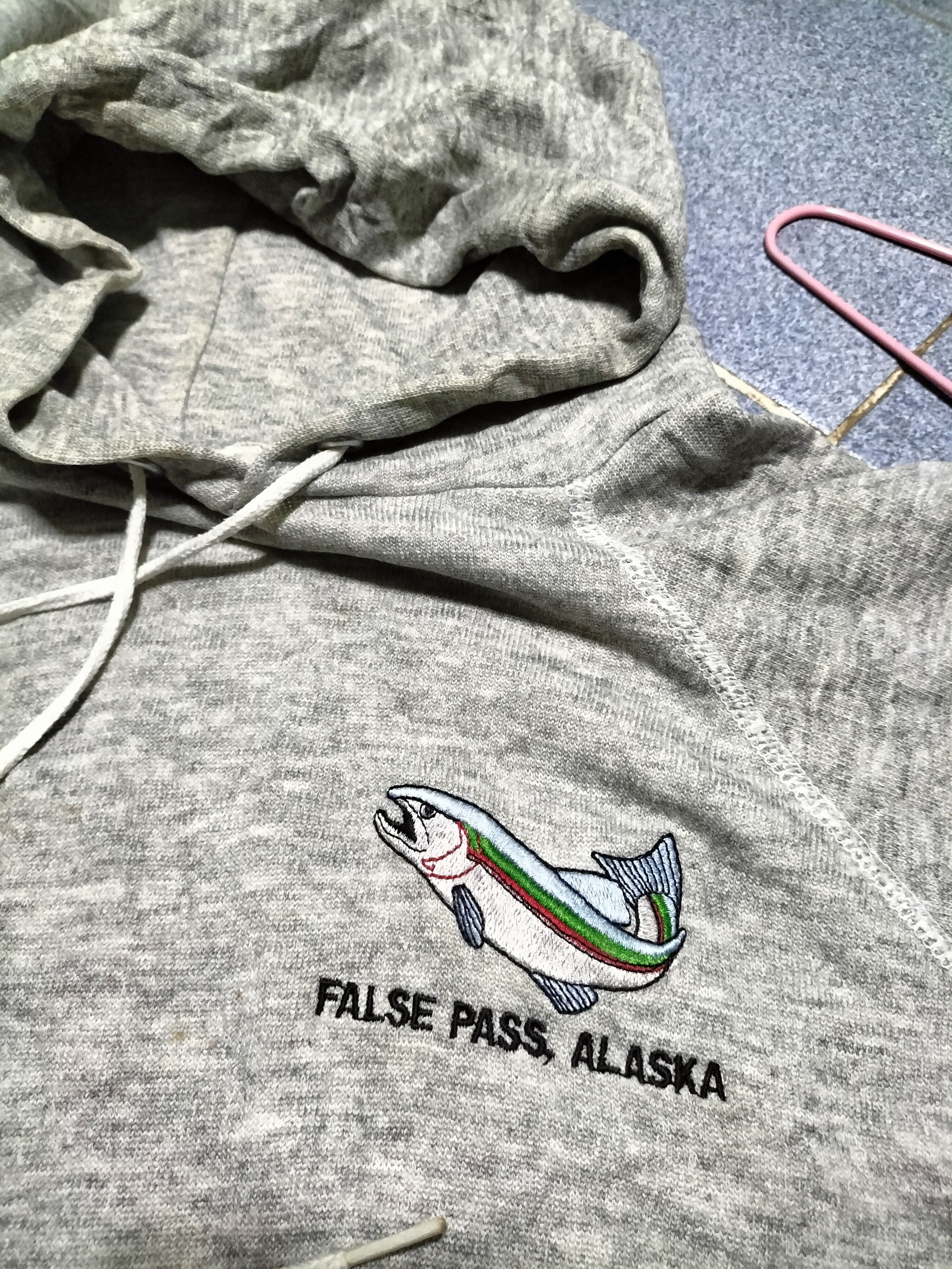 Vintage Vintage 80s Alaska Fishing Rayon Salt Hoodie Sweatshirt Size US XL / EU 56 / 4 - 1 Thumbnail