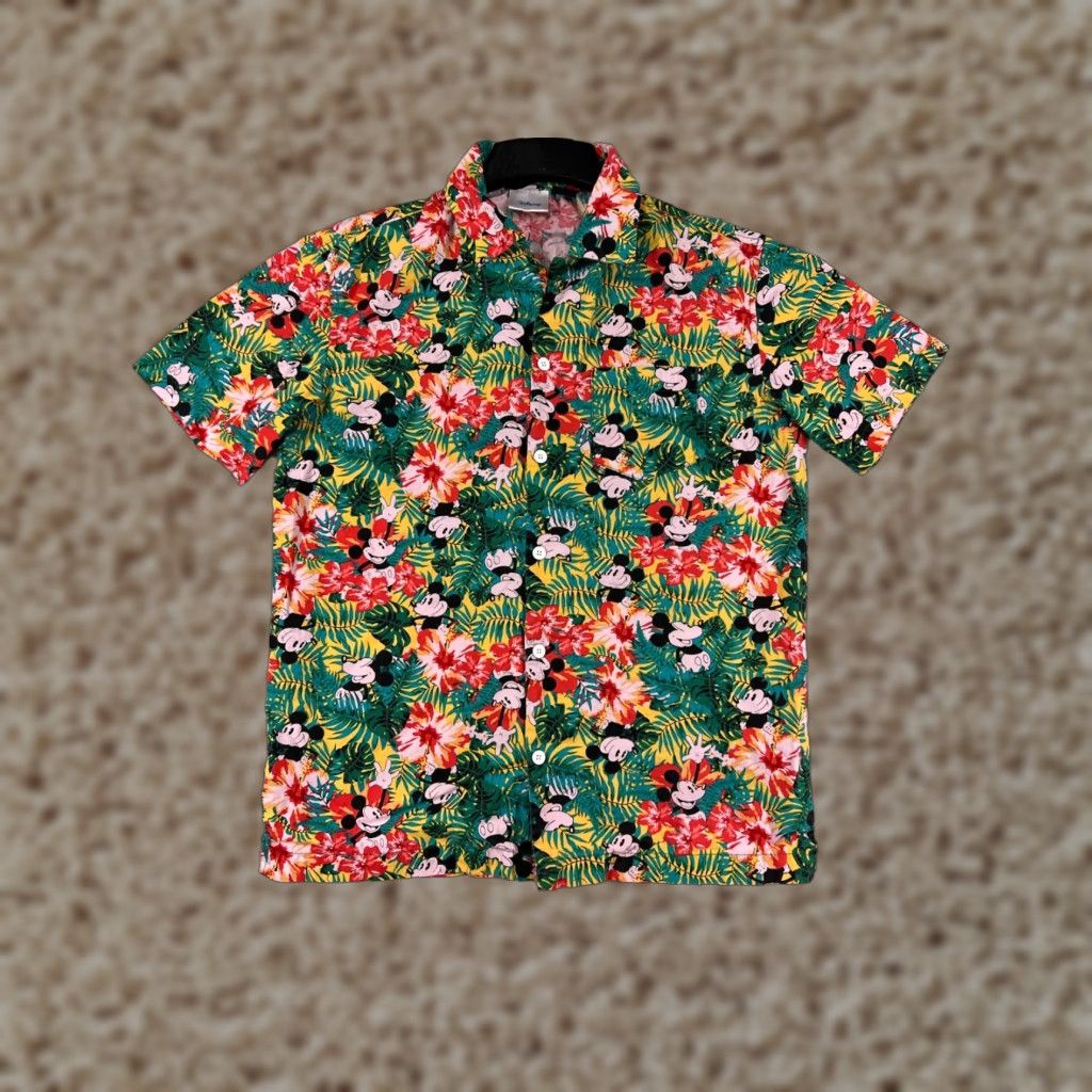 Disney Disney Mens Hawaiian Shirt Short Sleeve 1920s Aloha Resort Floral Cotton Green Red Small Size US S / EU 44-46 / 1 - 1 Thumbnail