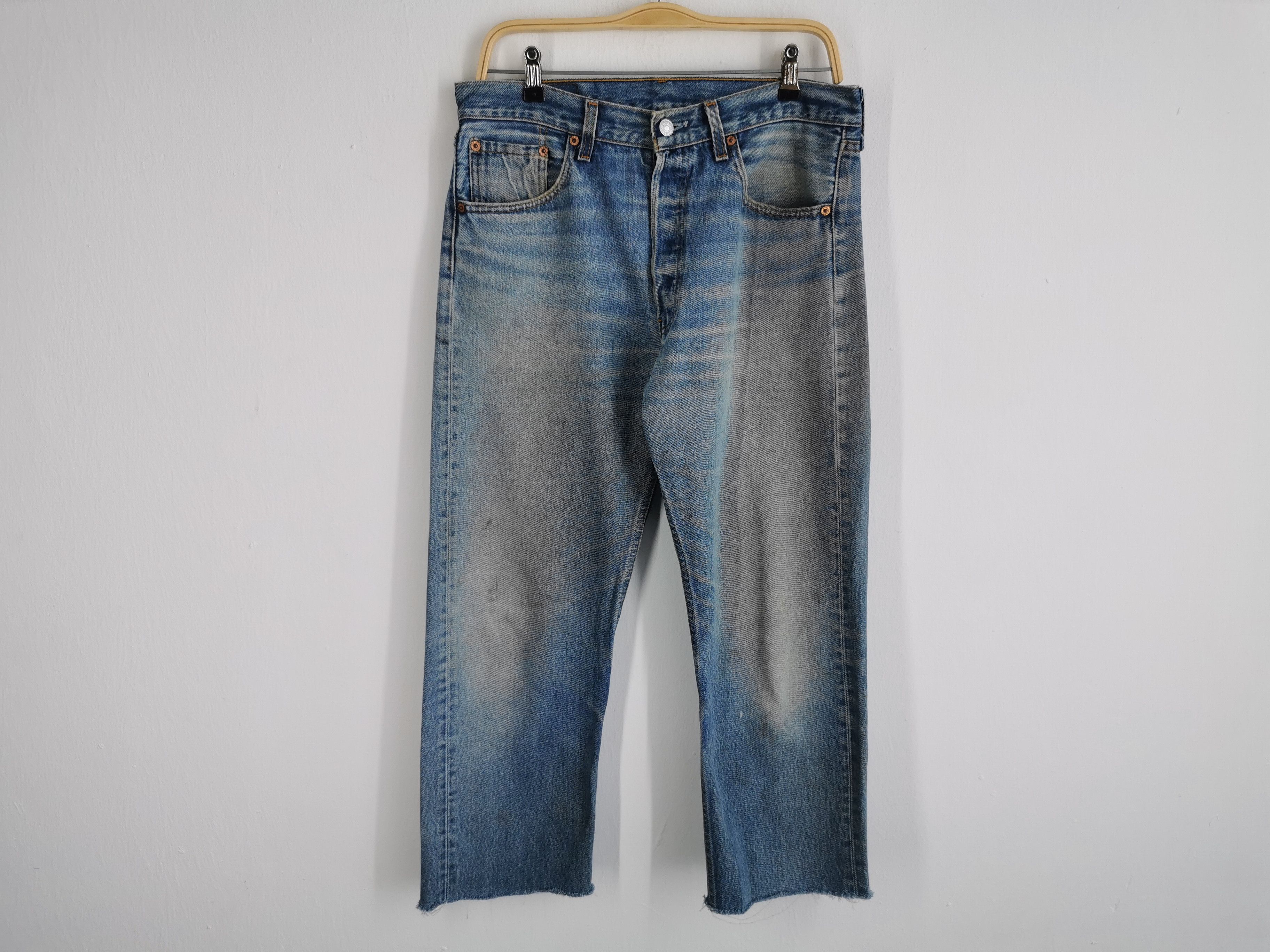 Levi's Distressed Vintage 90s Levis Lot 501 Denim Made In USA Size US 33 - 2 Thumbnail