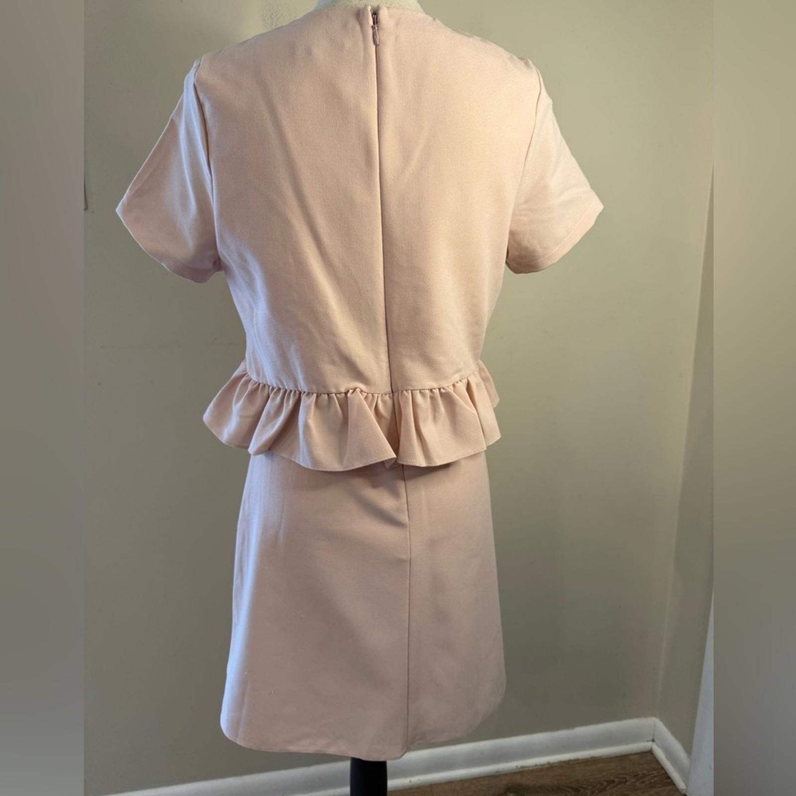 Asos ASOS powder pink peplum short sleeve dress SZ 6 Size M / US 6-8 / IT 42-44 - 4 Thumbnail