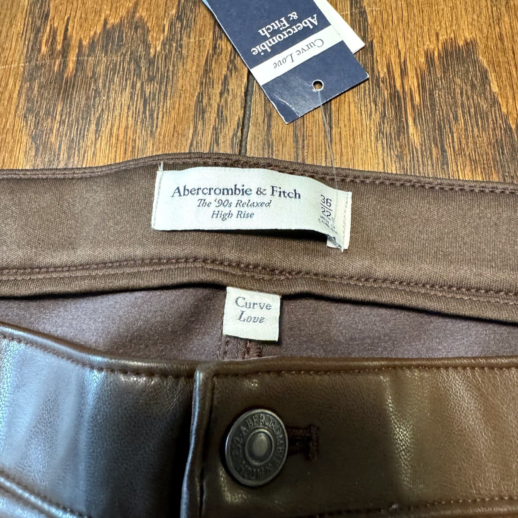 Abercrombie & Fitch VINTAGE Abercrombie & Fitch Faux Leather Women’s 36 High Rise 90’s Straight Jeans Womens Girls Size ONE SIZE - 4 Thumbnail