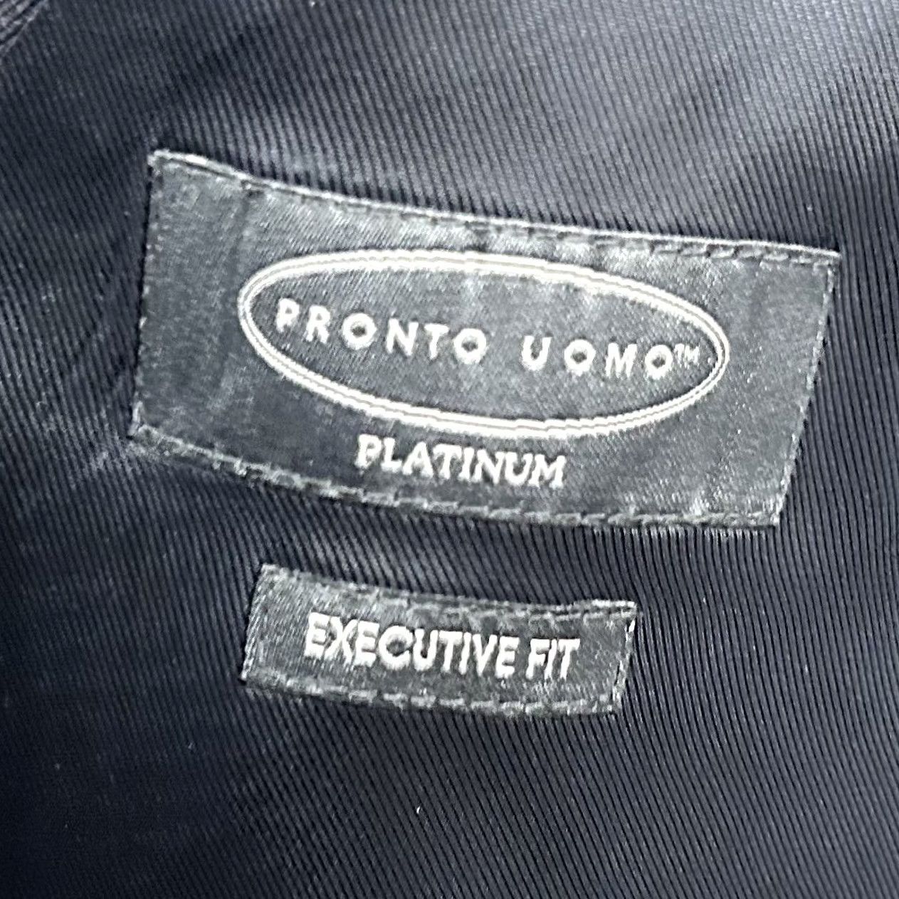 Pronto Uomo Pronto Uomo Sport Coat 54L Executive Fit Dark Navy Two Button Vented 100% Wool Mens Size US L / EU 52-54 / 3 - 3 Thumbnail