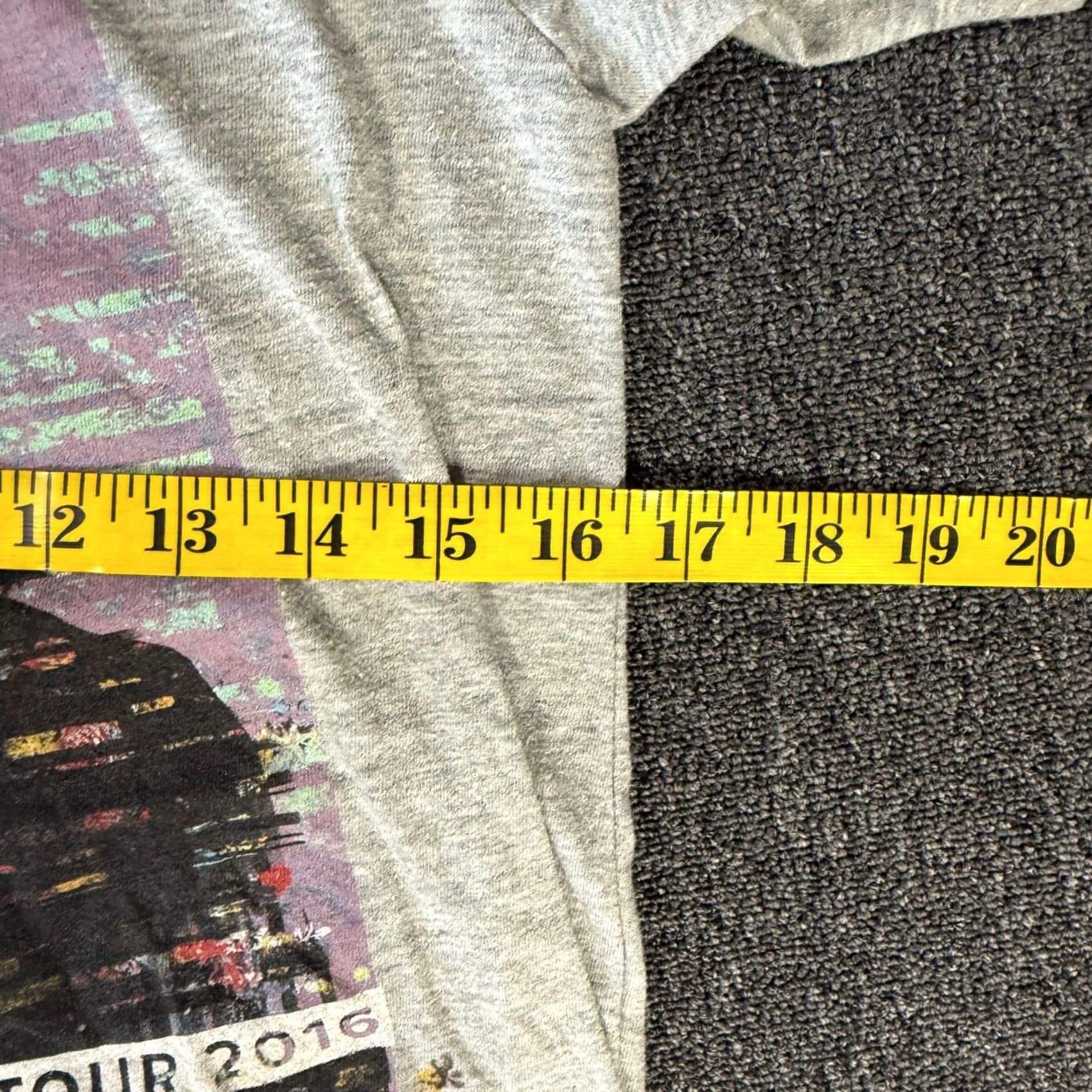 Vintage Vintage Sam Hunt T-Shirt Small Heather Grey Y2k Pixels Summer Tour 2016 Graphic Womens Size S / US 4 / IT 40 - 4 Thumbnail