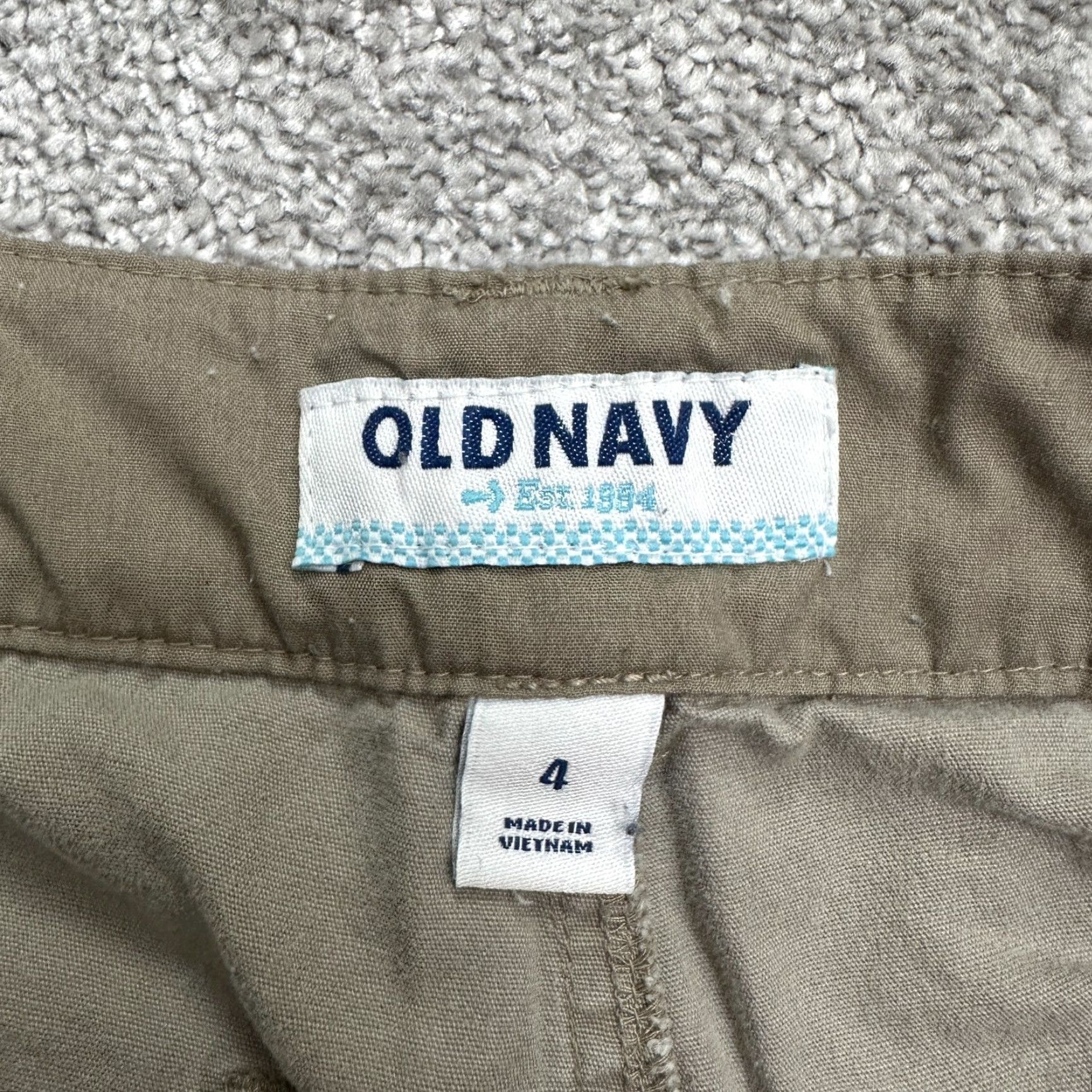 Old Navy Old Navy Bermuda Shorts Womens 4 Brown Mid Rise Pocket Cotton 31x10.5 Size 27" / US 4 / IT 40 - 4 Thumbnail