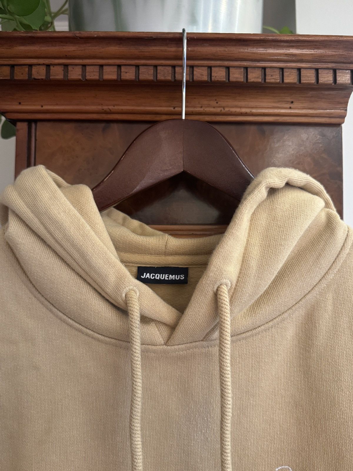Jacquemus Jacquemus Beige Hoodie with Logo Embroidery Size US S / EU 44-46 / 1 - 4 Thumbnail