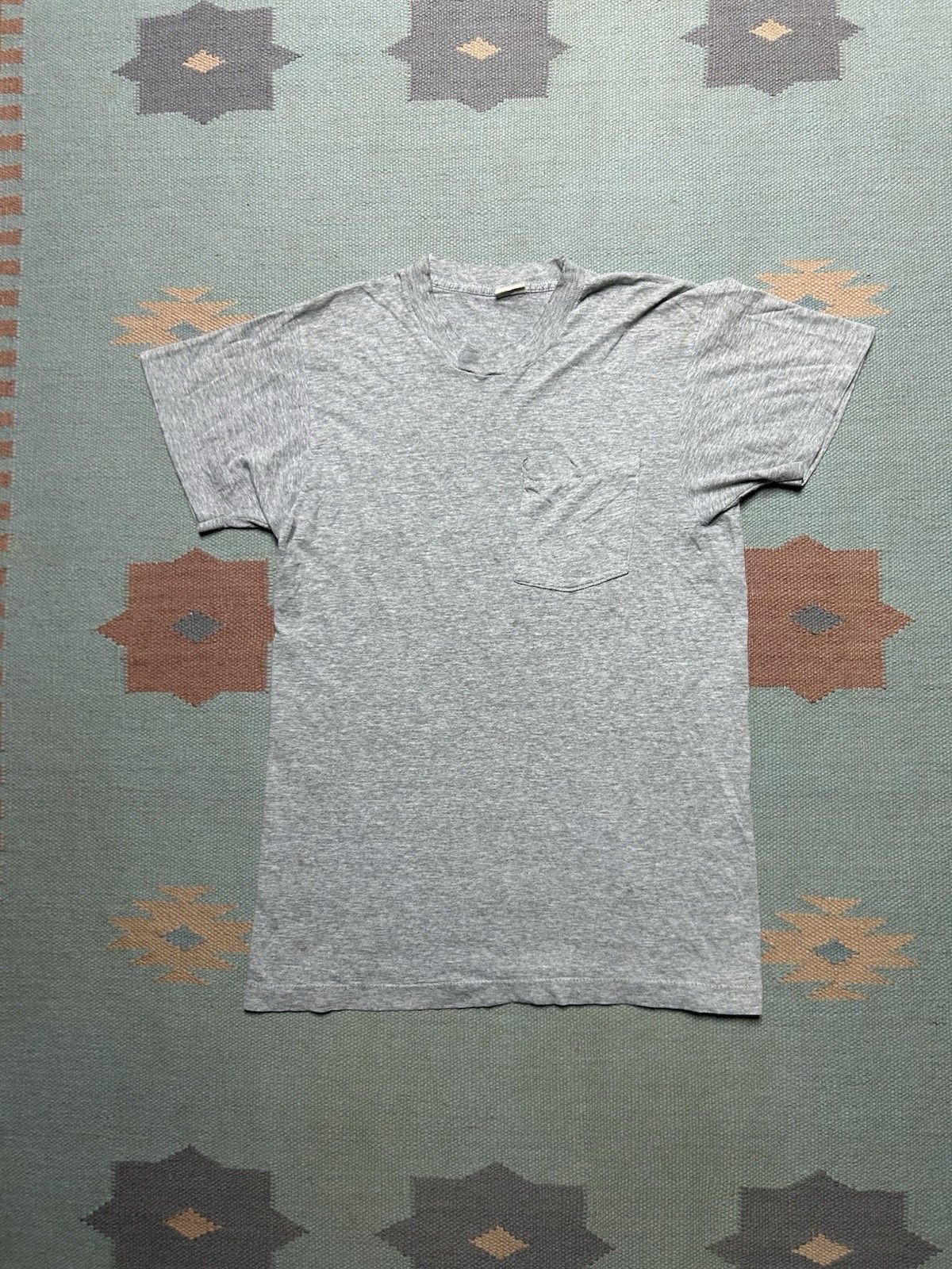 Vintage Vtg 90s pocket t shirt blank heather gray soft worn thin M/L Size US M / EU 48-50 / 2 - 1 Thumbnail