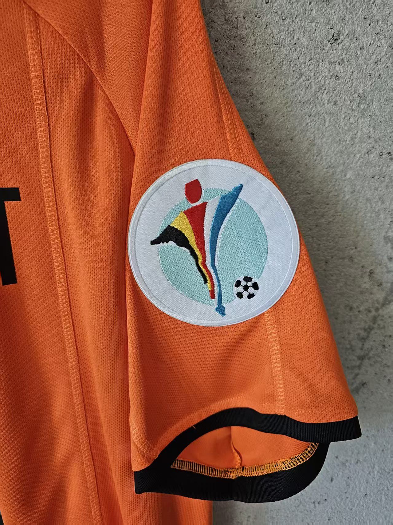 Other 2000 Netherlands #9 Patrick Kluivert Jersey Size US S / EU 44-46 / 1 - 4 Thumbnail