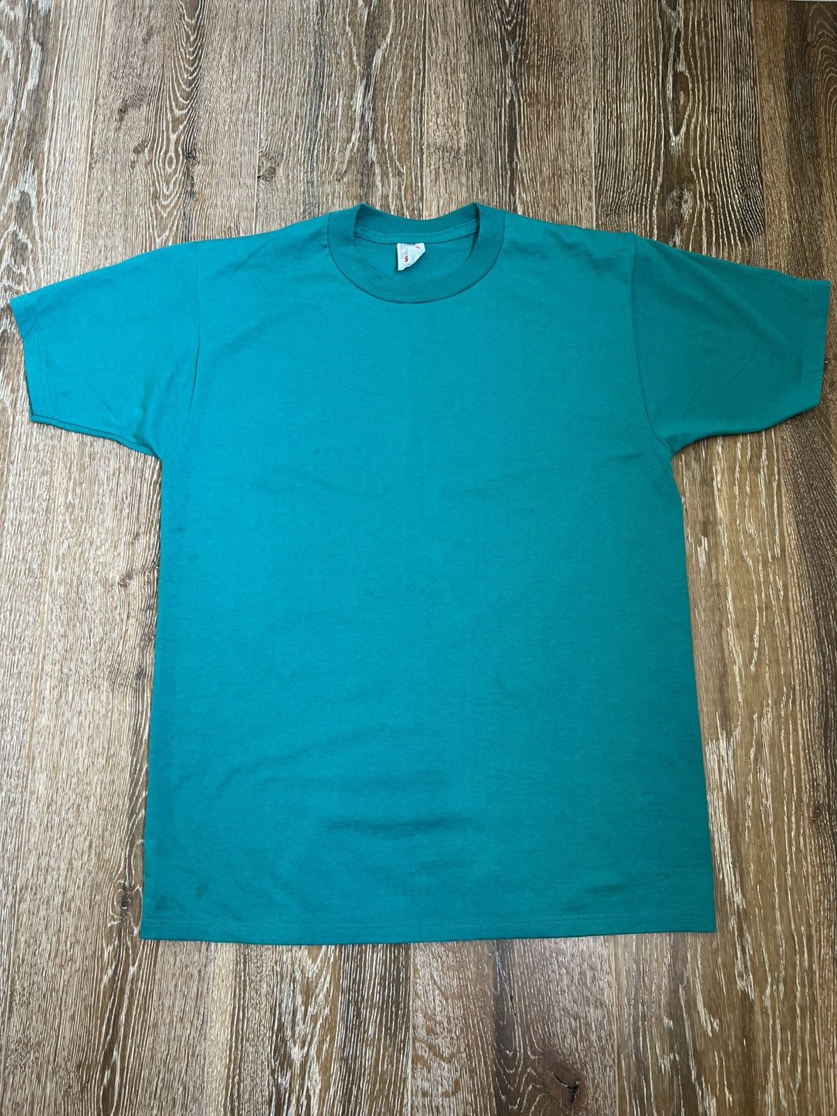 Vintage Vintage Toshiba Spanish Tee Size US L / EU 52-54 / 3 - 2 Thumbnail