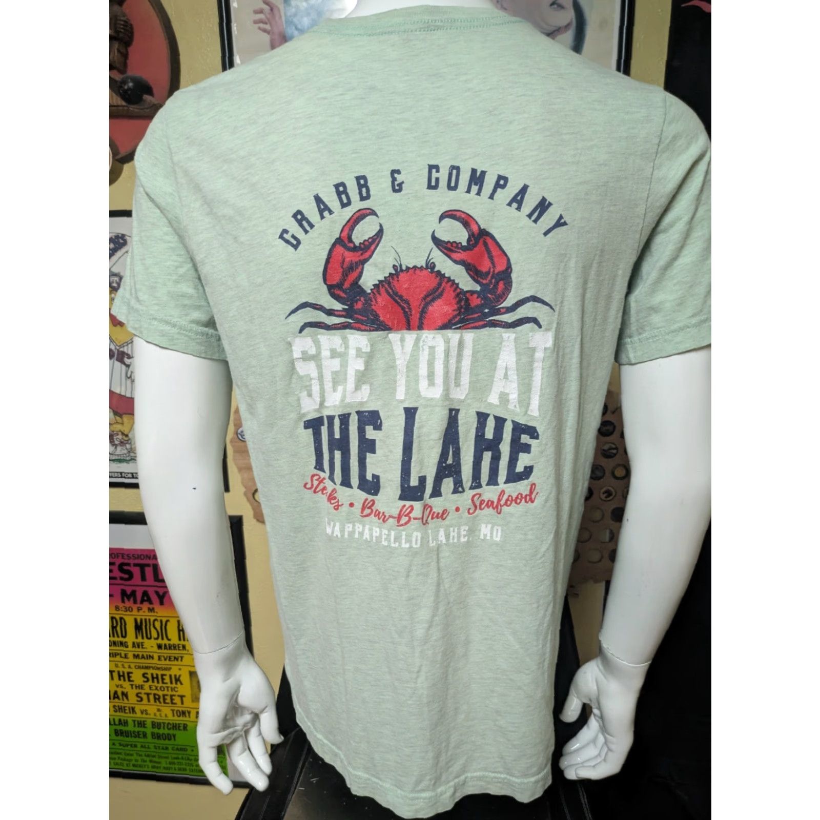 Vintage Crabb & Company Wappapello Lake MO T Shirt Medium Gray Cotton Blend Canvas Mens T-Shirt Bar Restaurant Graphic Tee Size US M / EU 48-50 / 2 - 3 Thumbnail
