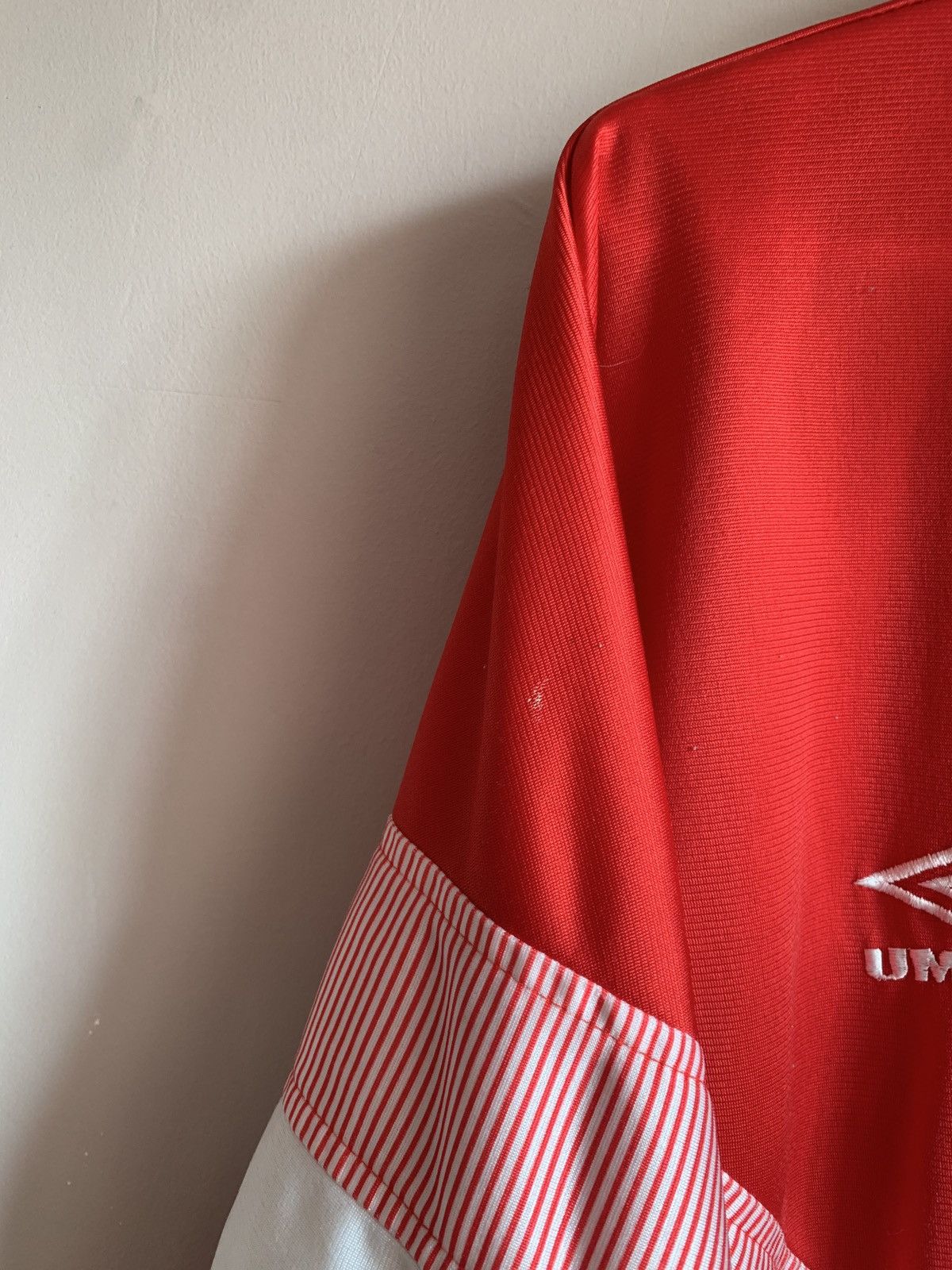 Umbro Umbro Vintage 90s Zip Football Jacket Soccer Retro Size L Size US L / EU 52-54 / 3 - 4 Thumbnail
