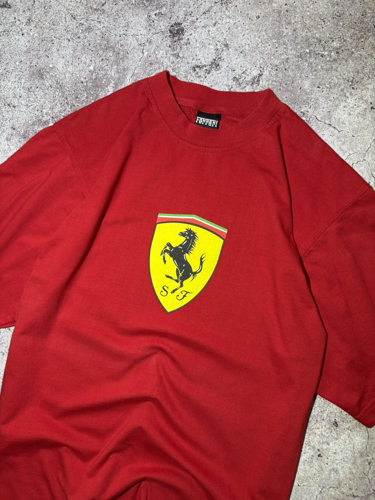 Ferrari Vintage 1999 Ferrari F1 Racing 90s Big Logo T-Shirt Red Size US L / EU 52-54 / 3 - 2 Thumbnail