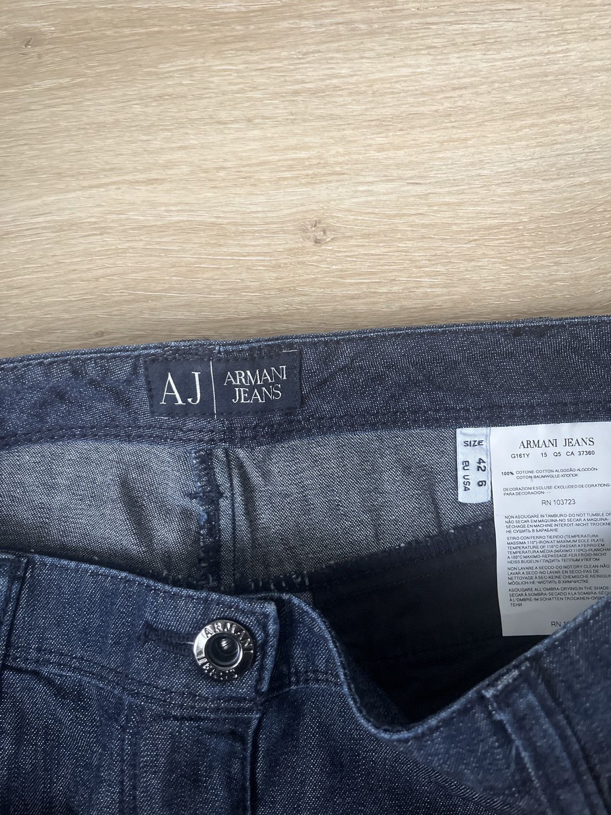 Armani Puffy Armani jeans skirt Size 28" / US 6 / IT 42 - 5 Thumbnail