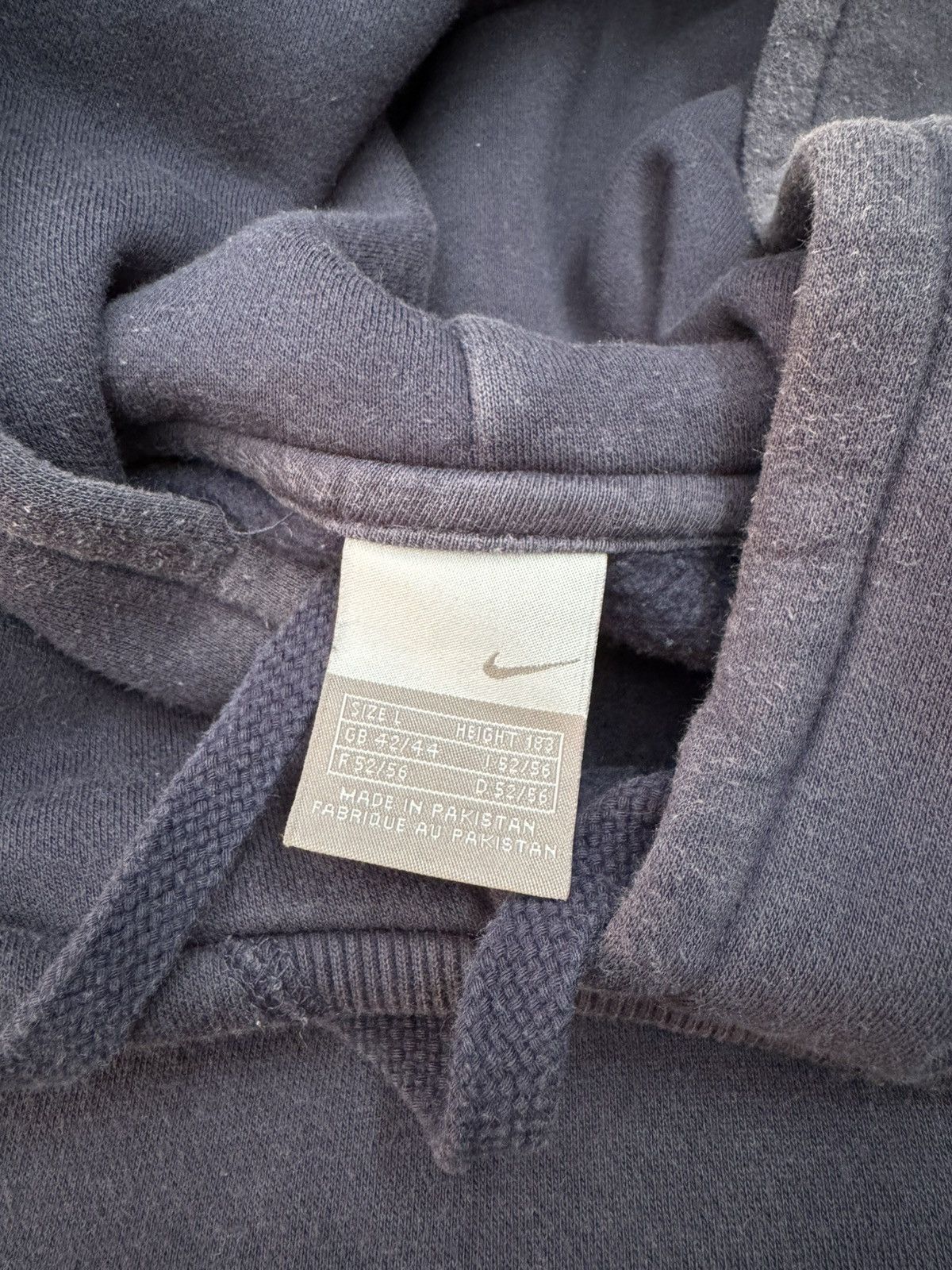 Nike Vintage Nike Swoosh Hoodie - Large Size US L / EU 52-54 / 3 - 3 Thumbnail