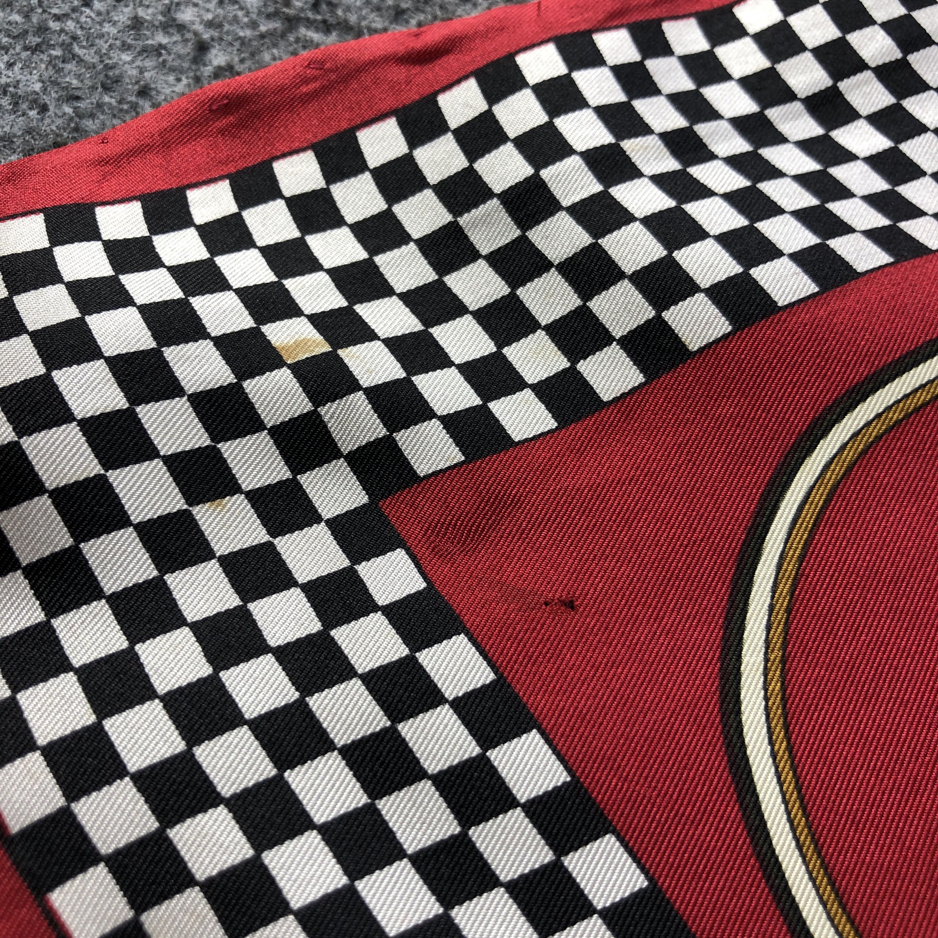 Japanese Brand Luxury Carriage Hand Rolled Silk Scarf M1121 Size ONE SIZE - 5 Thumbnail