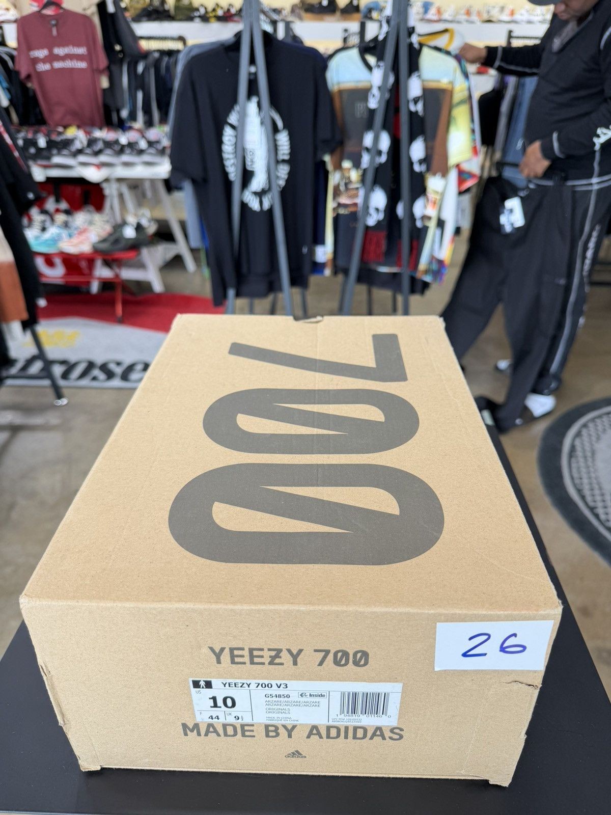Adidas Adidas Yeezy 700 V3 Arzareth Size 10 (2020) Size US 10 / EU 43 - 13 Thumbnail