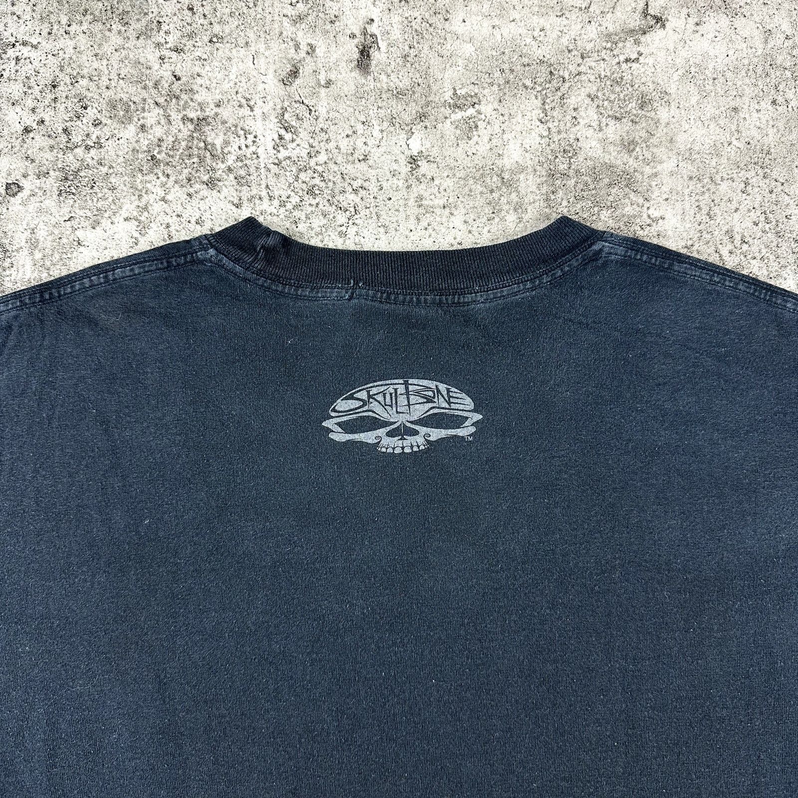 Vintage Vintage Skulbone Y2K Shirt Skull Print Size Large Size US L / EU 52-54 / 3 - 8 Thumbnail