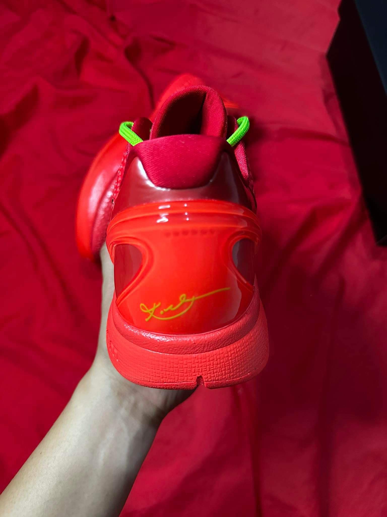 Nike Kobe Protro Reverse Grinch size 11 Size US 11 / EU 44 - 4 Thumbnail