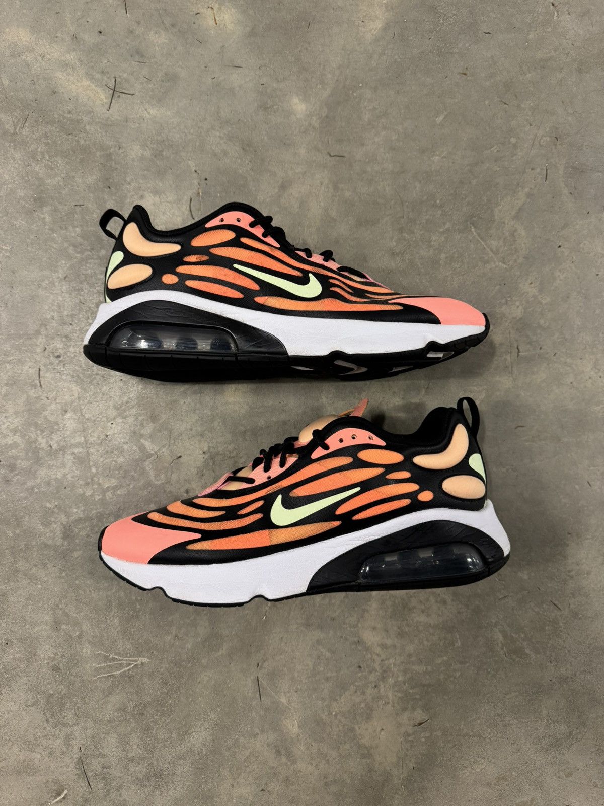 Nike Nike Air Max 200 Sunrise Size 11.5 Size US 11.5 / EU 44-45 - 2 Thumbnail