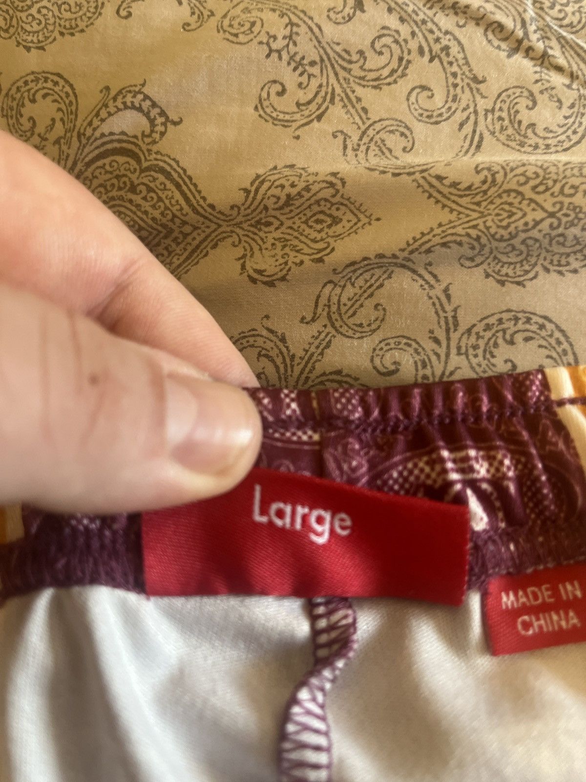 Supreme Supreme ‘por ciento’ FW 22 soccer short Size US 34 / EU 50 - 9 Thumbnail