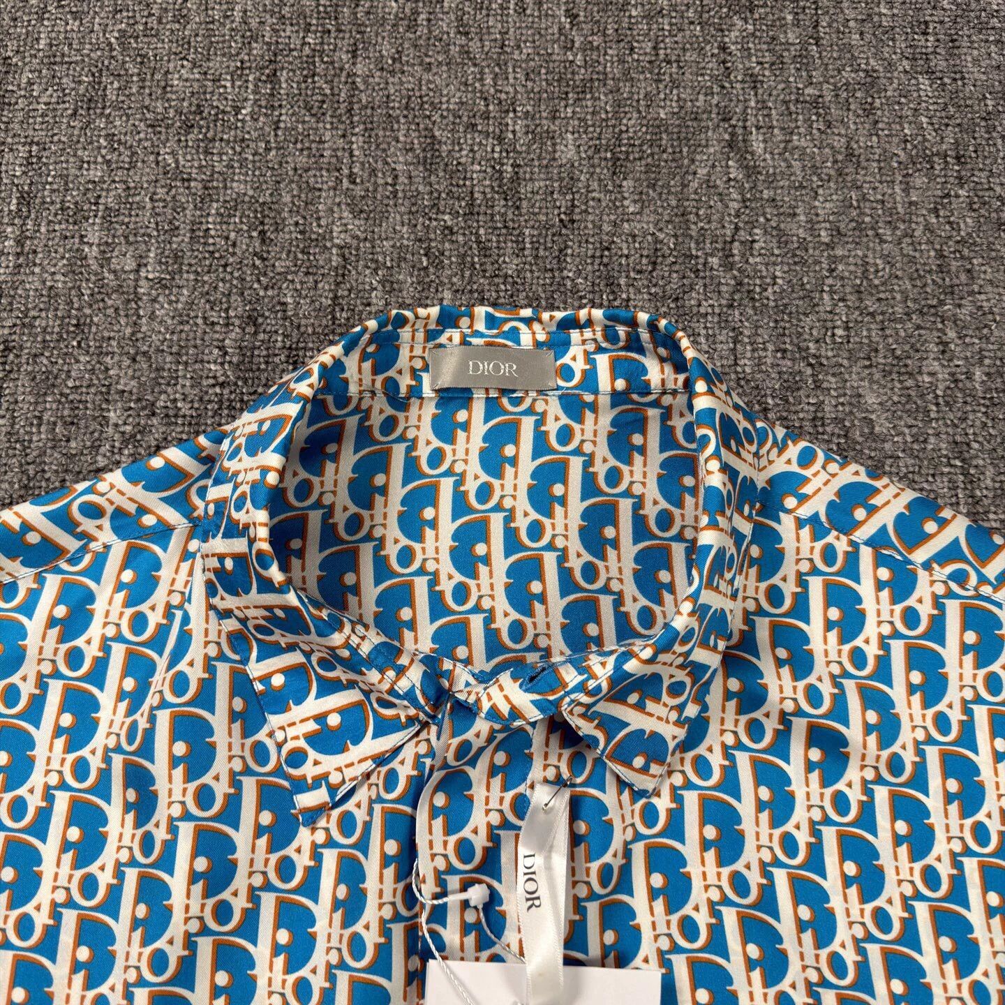 Dior Dior Blue Allover Print Ribbed SS Shirt 42 Mint Size US XS / EU 42 / 0 - 3 Thumbnail