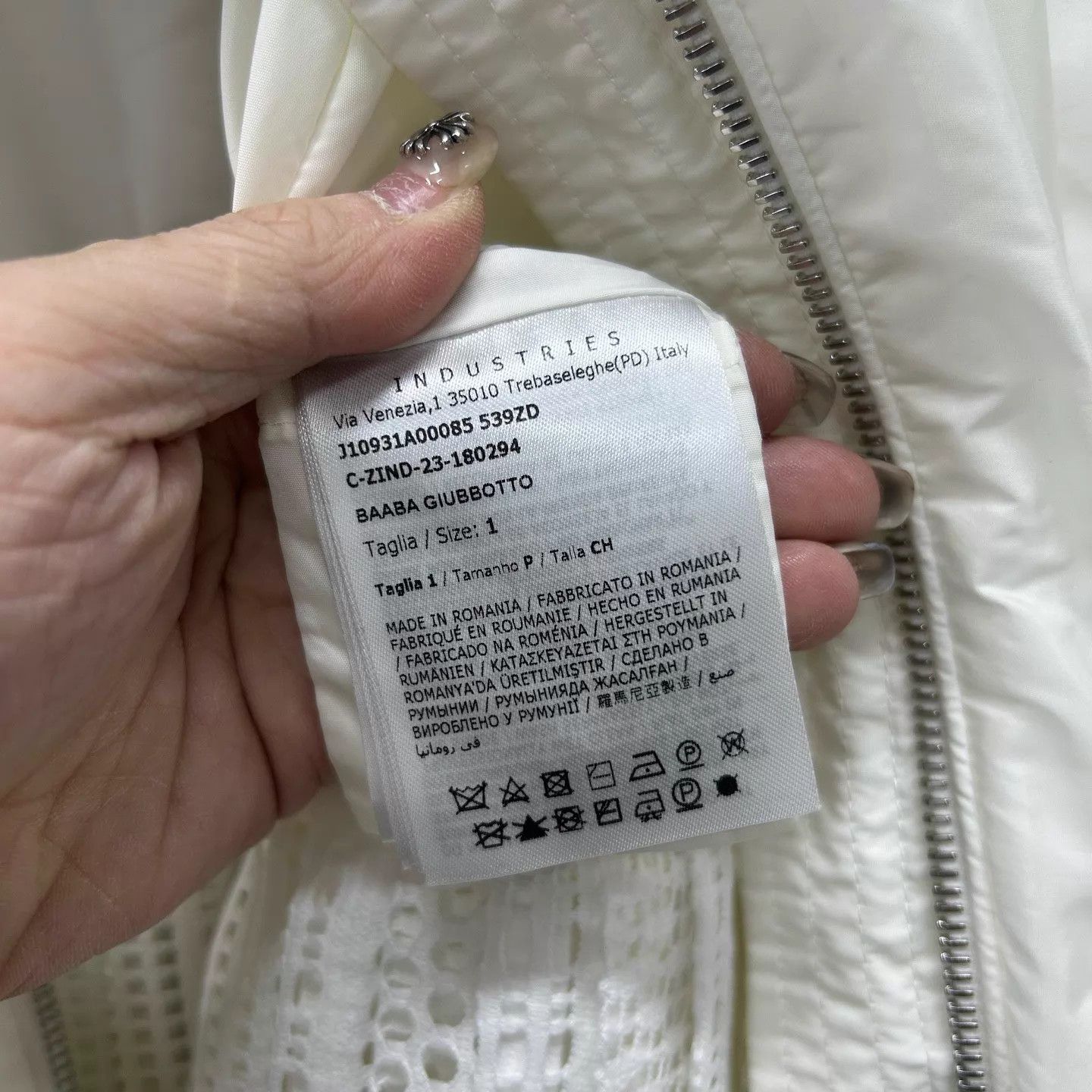 Moncler Moncler New w/ Tags Baaba Logo Waist-Tie Midi Hood Coat 1 Size S / US 4 / IT 40 - 4 Thumbnail