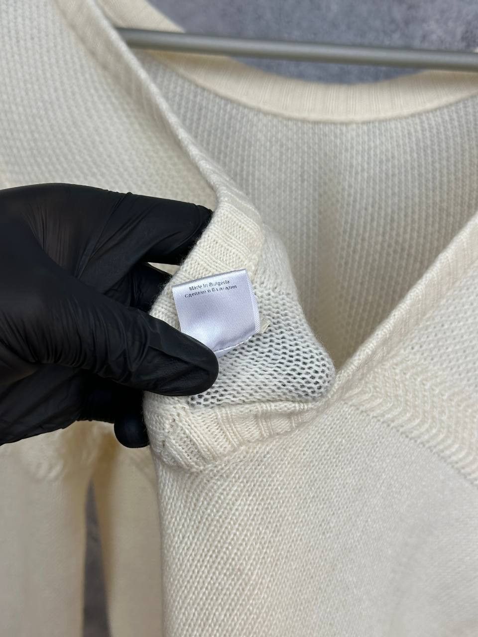 ba&sh ba&sh Cream V-Neck Knit Sweater Wool Cashmere Blend Size M / US 6-8 / IT 42-44 - 10 Thumbnail
