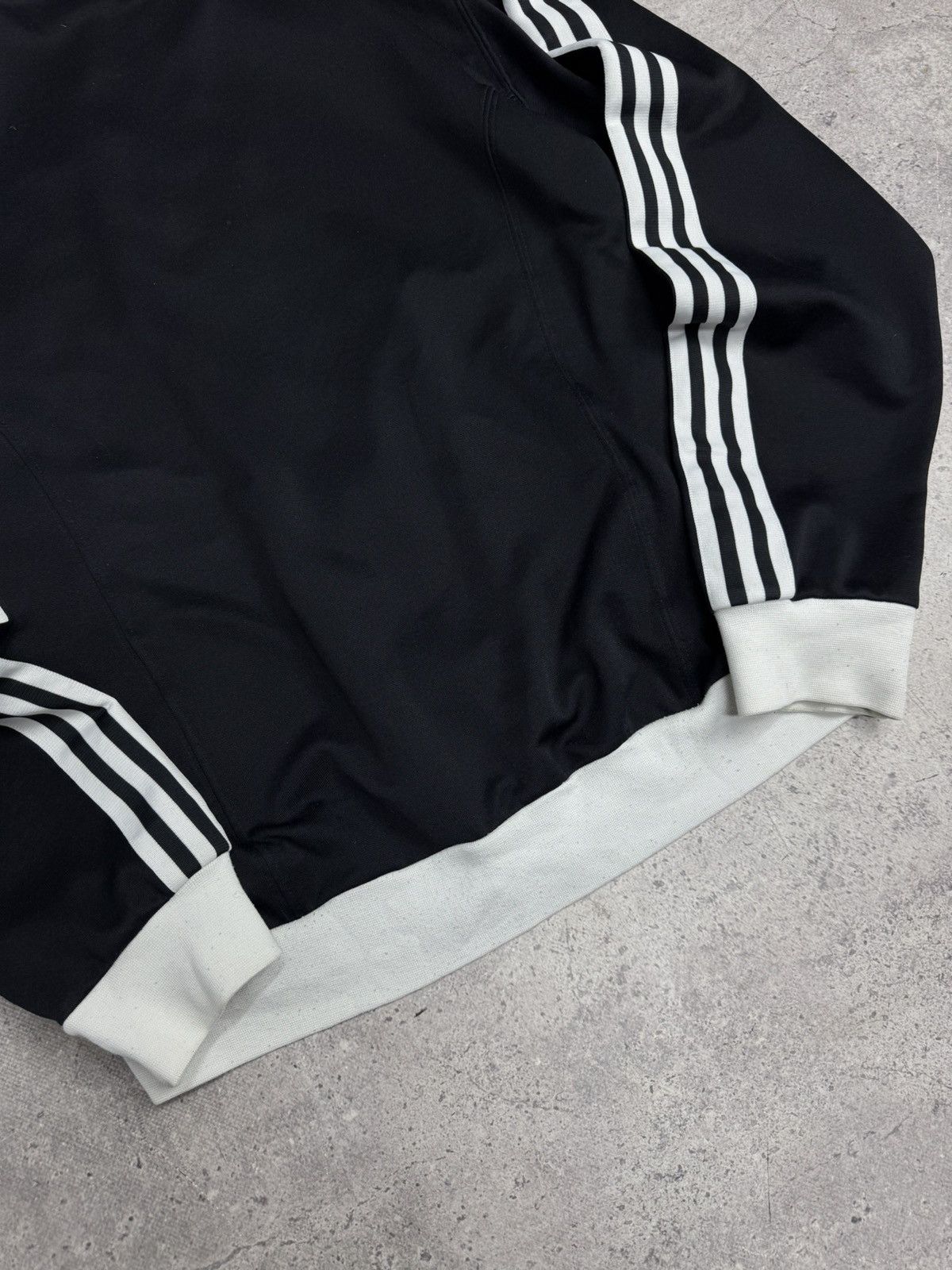 Adidas Vintage Adidas West Germany Sweatshirt Vintage XL Classic Size US XL / EU 56 / 4 - 10 Thumbnail