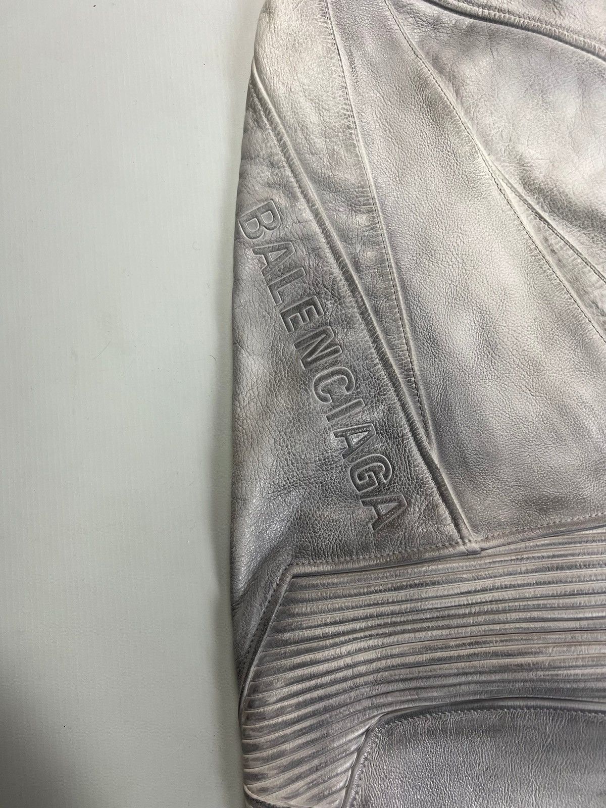 Balenciaga BALENCIAGA SS23 MUDSHOW MOTO LEATHER PANTS WHITE SZ:XS Size US 30 / EU 46 - 3 Thumbnail