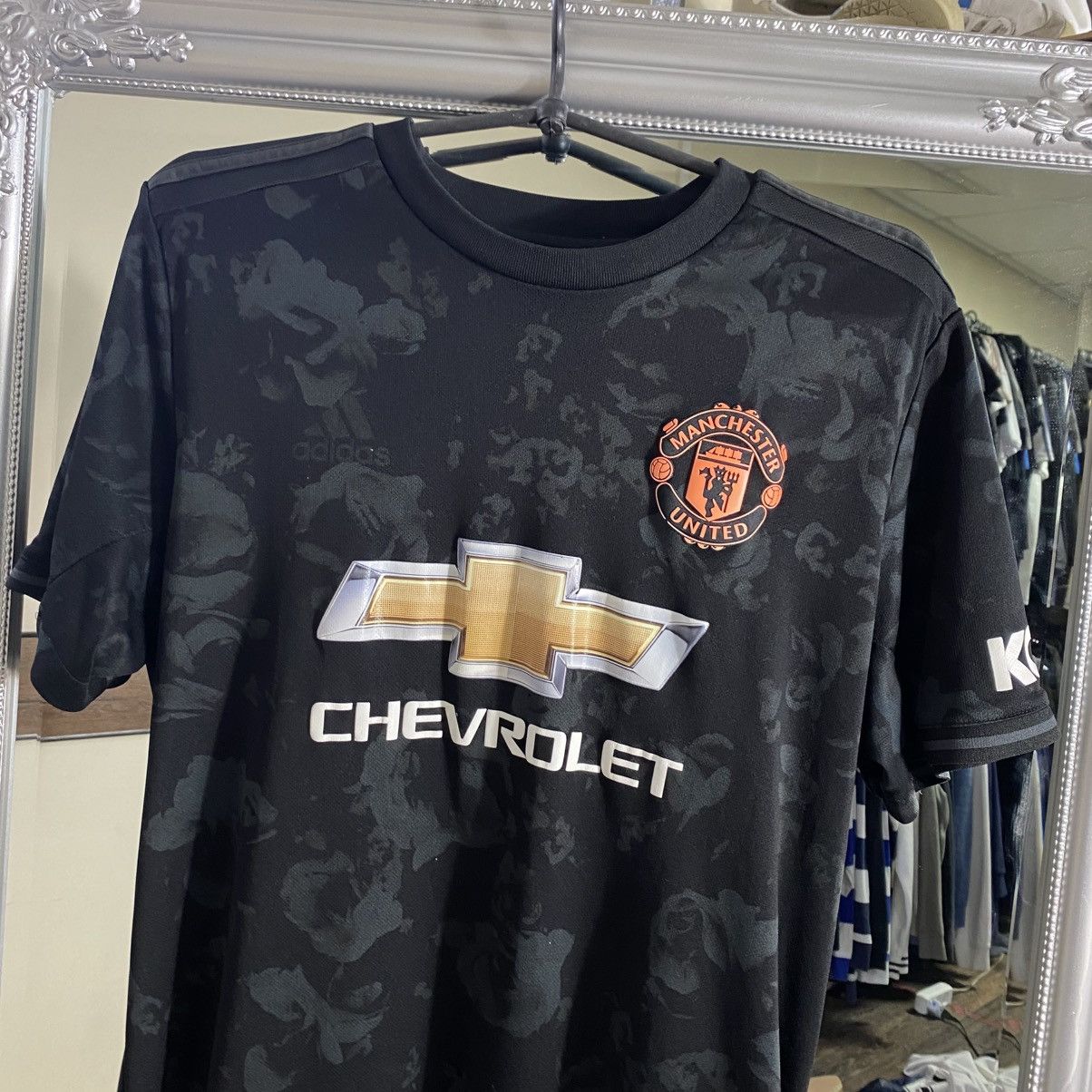 Adidas Adidas Manchester United jersey Size US M / EU 48-50 / 2 - 2 Thumbnail