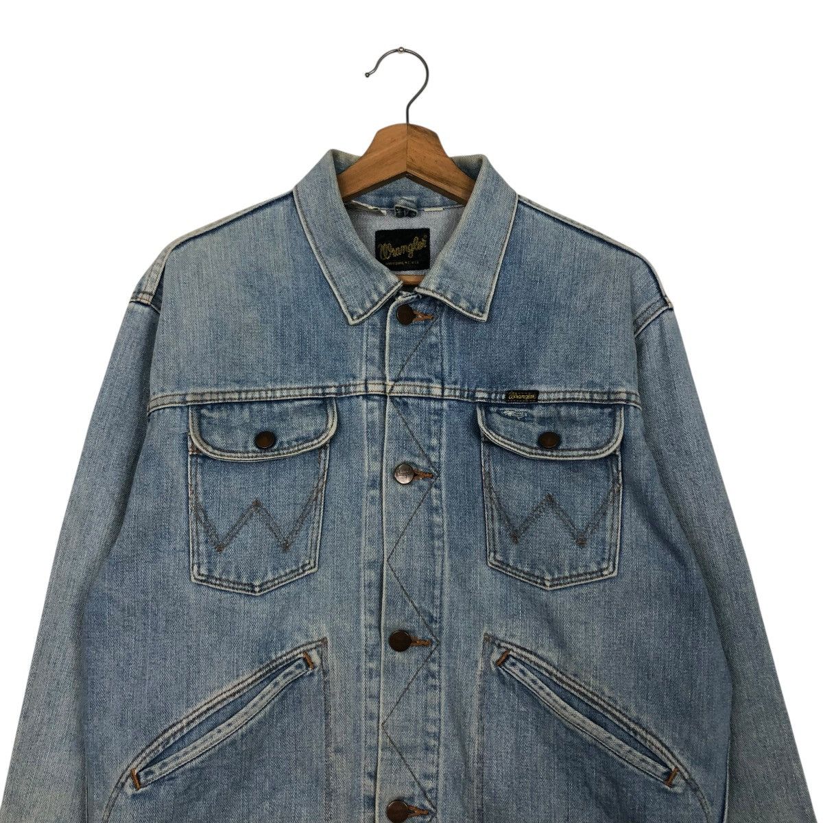 Wrangler 🔥14OZ BROKEN DENIM TRUCKER BIKER DENIM JACKET WRANGLER Size US M / EU 48-50 / 2 - 4 Thumbnail