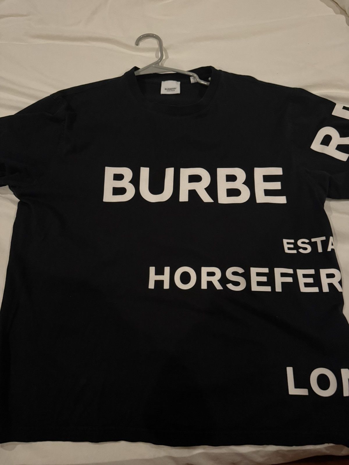 Burberry Burberry Horseferry Print Cotton Oversized T-Shirt Size US S / EU 44-46 / 1 - 1 Thumbnail