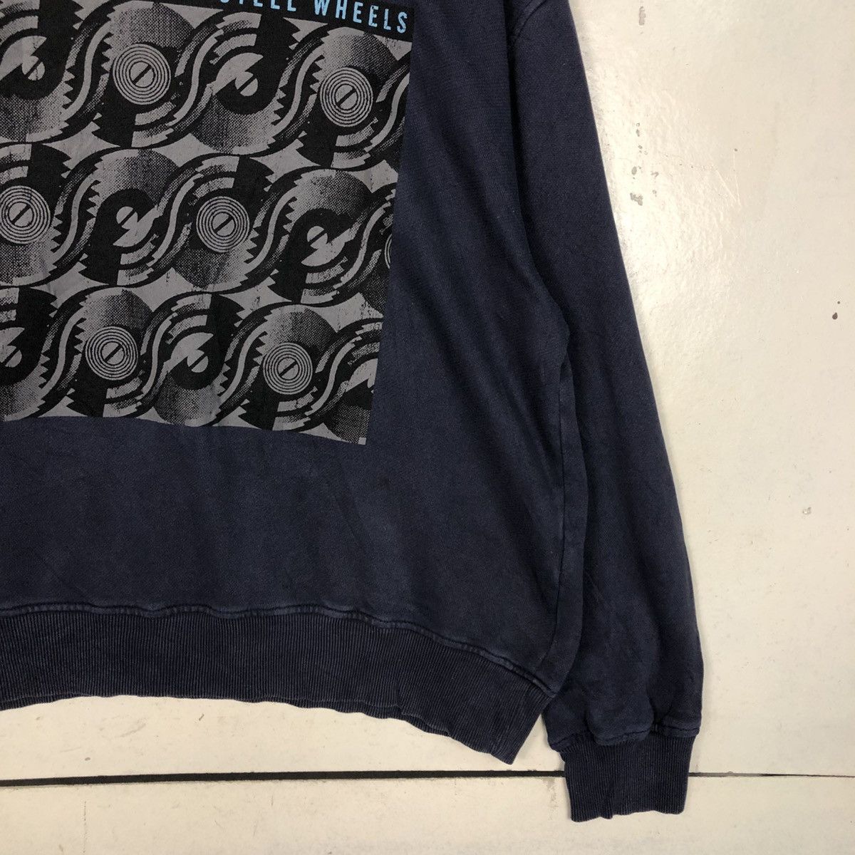 Japanese Brand 📌Vintage Sweatshirt GU X The Rolling Stones Big Log Size US XL / EU 56 / 4 - 7 Thumbnail