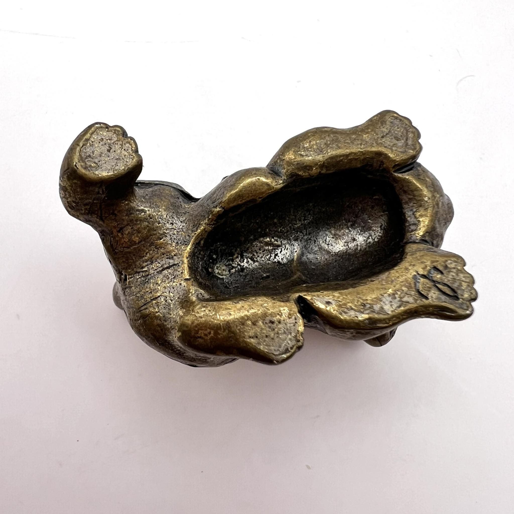 Vintage Two Miniature Vintage Bronze Brass Dogs figurine Signed Size ONE SIZE - 6 Thumbnail
