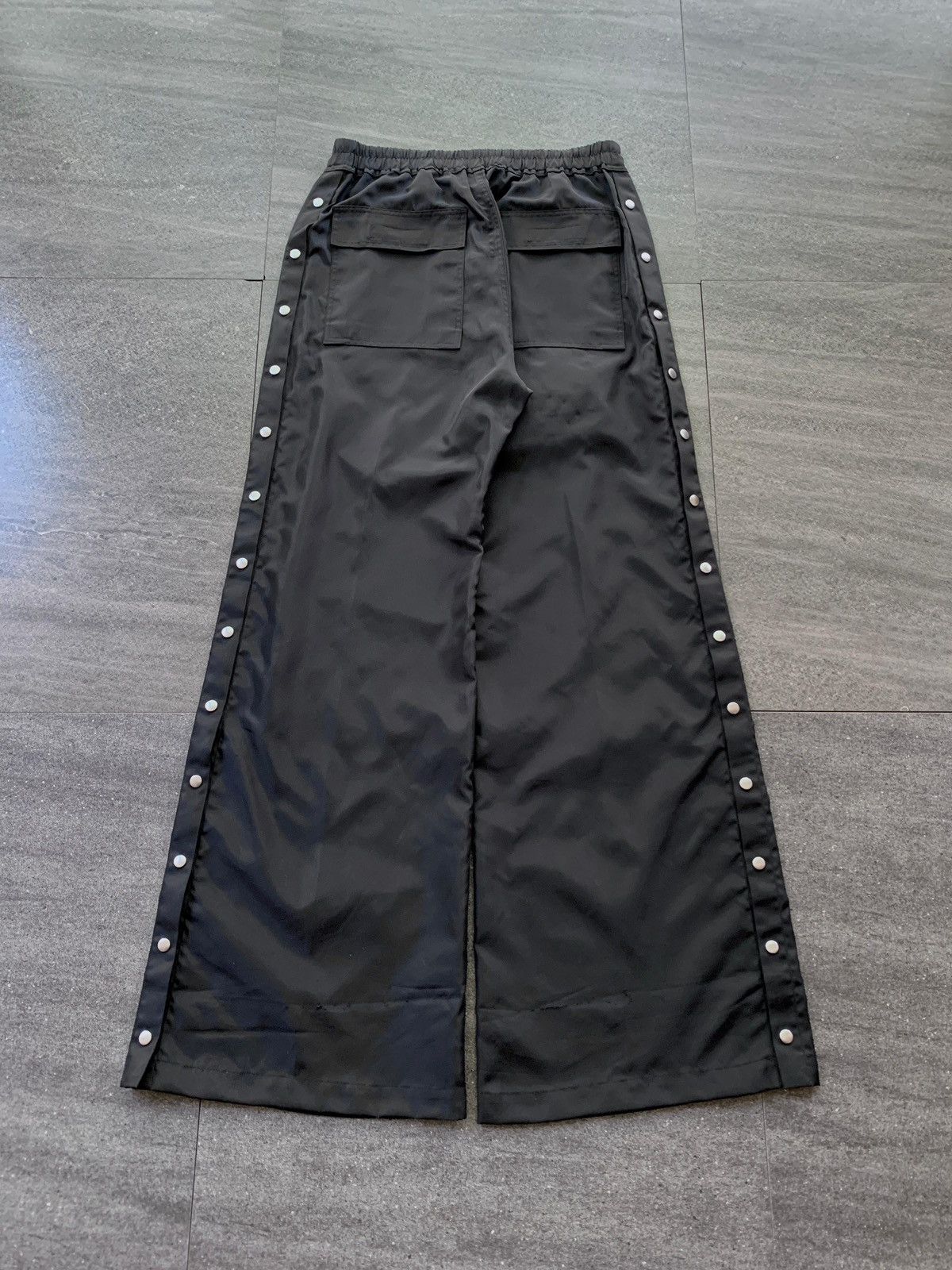 Rick Owens FREE TAX! Nylon Wideleg Pusher Pants Size US 34 / EU 50 - 4 Thumbnail
