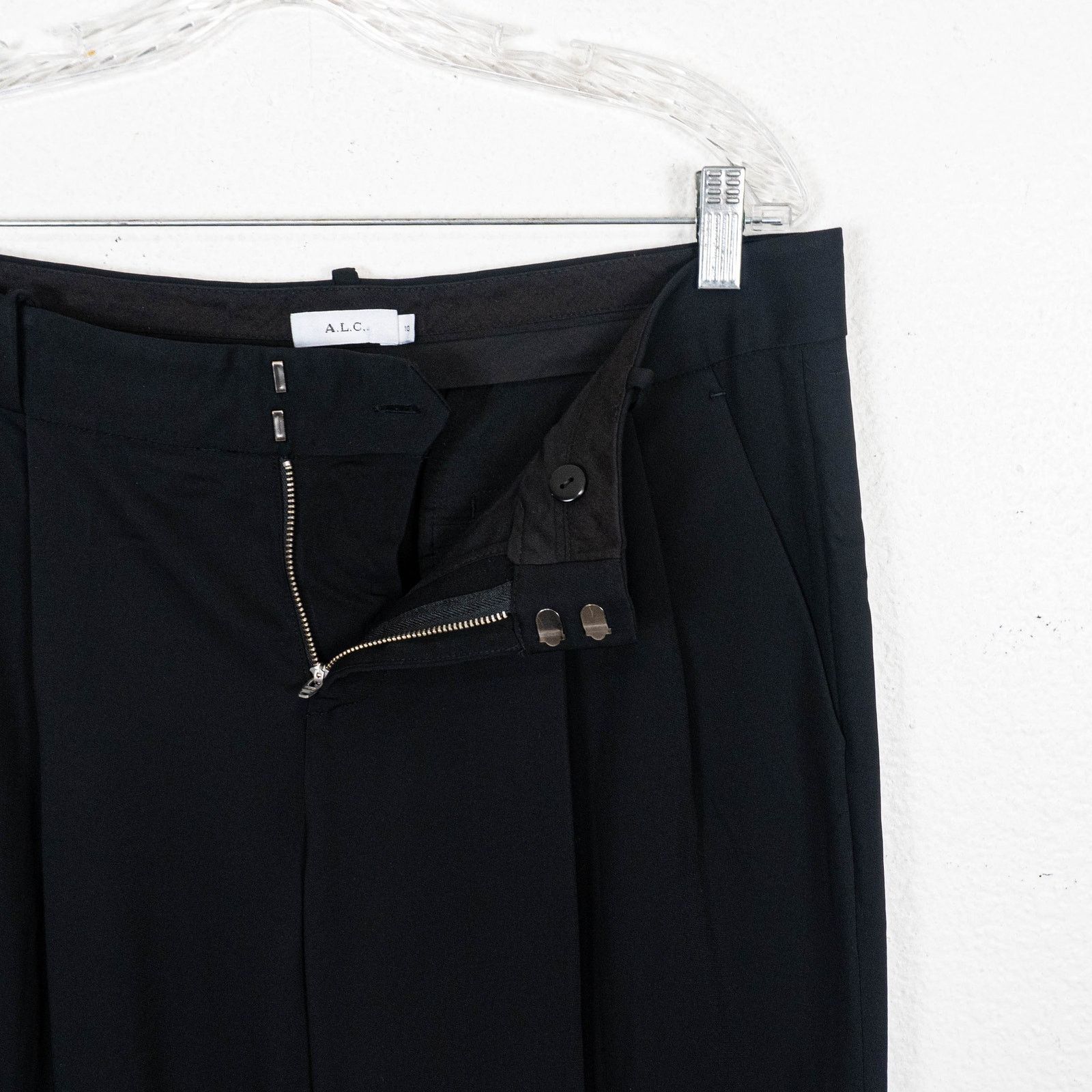 A.L.C. A.L.C. Black Pleated Trouser Pants ankle crop size 10 34w Size 32" / US 10 / IT 46 - 3 Thumbnail