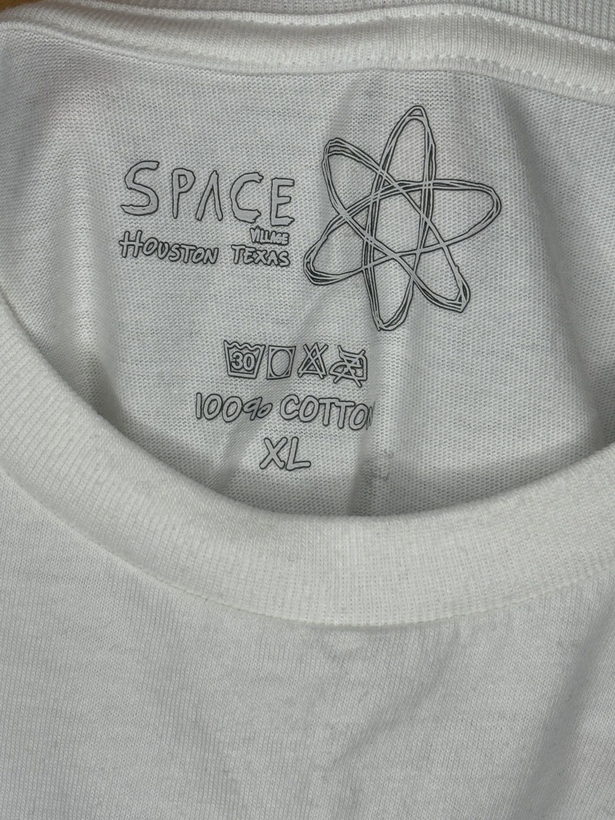 Travis Scott Travis Scott Space Village Utopia Tee Size US XL / EU 56 / 4 - 3 Thumbnail