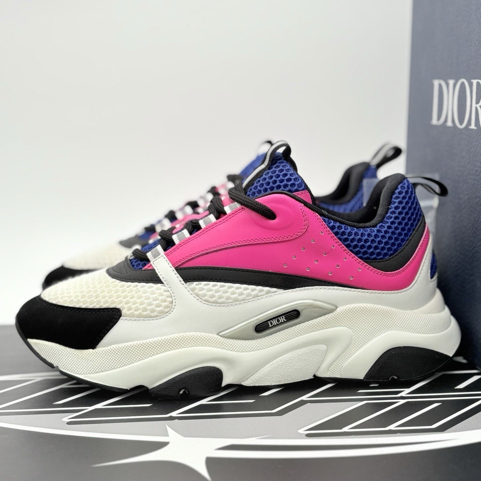 Dior Dior B22 Sneaker ' Pink Blue White ' | SUPER CLEAN! Size US 9 / EU 42 - 1 Thumbnail