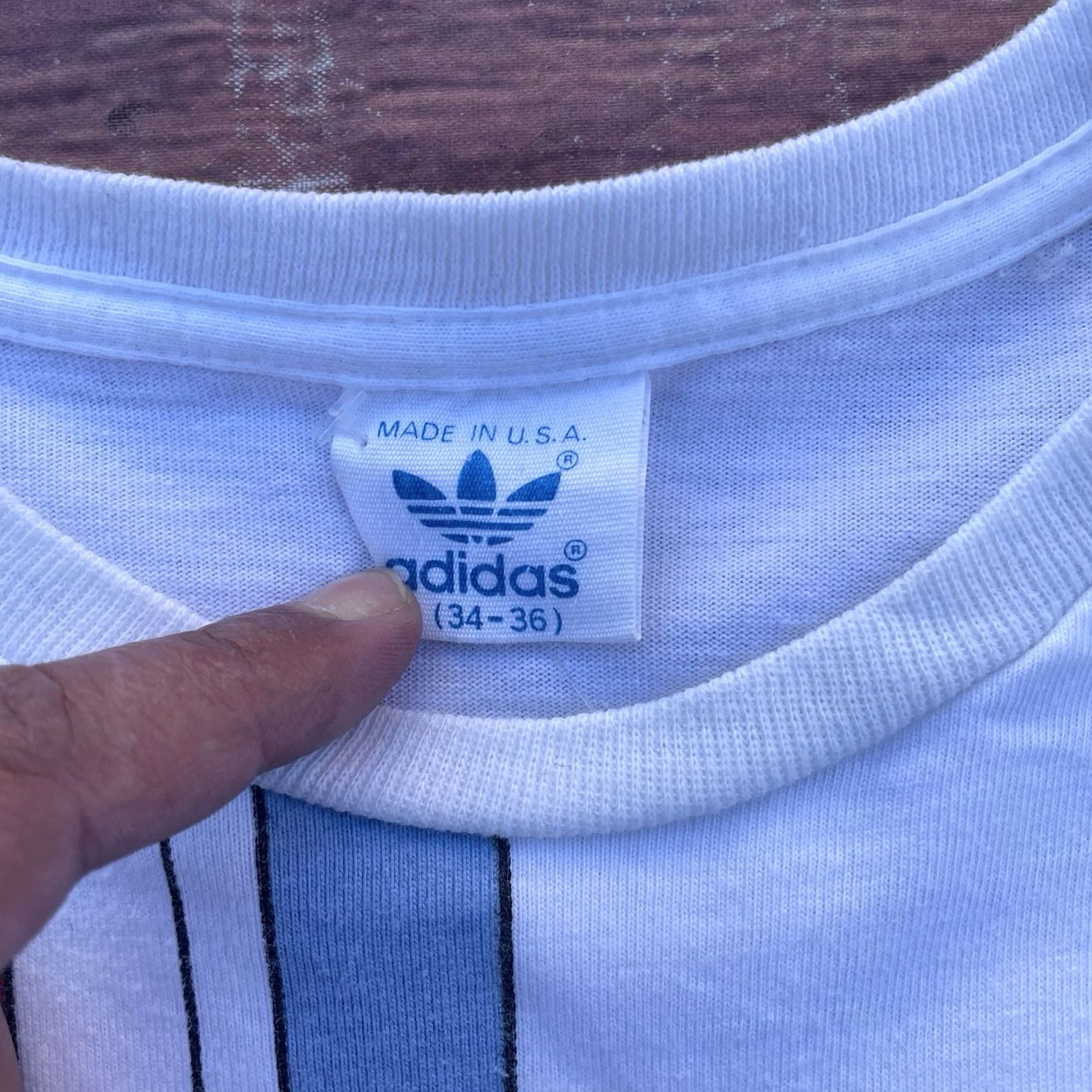 Adidas VINTAGE Adidas Trefoil T-Shirt White Small Graphic Tee 80s Single Stitch Mens Size US S / EU 44-46 / 1 - 2 Thumbnail