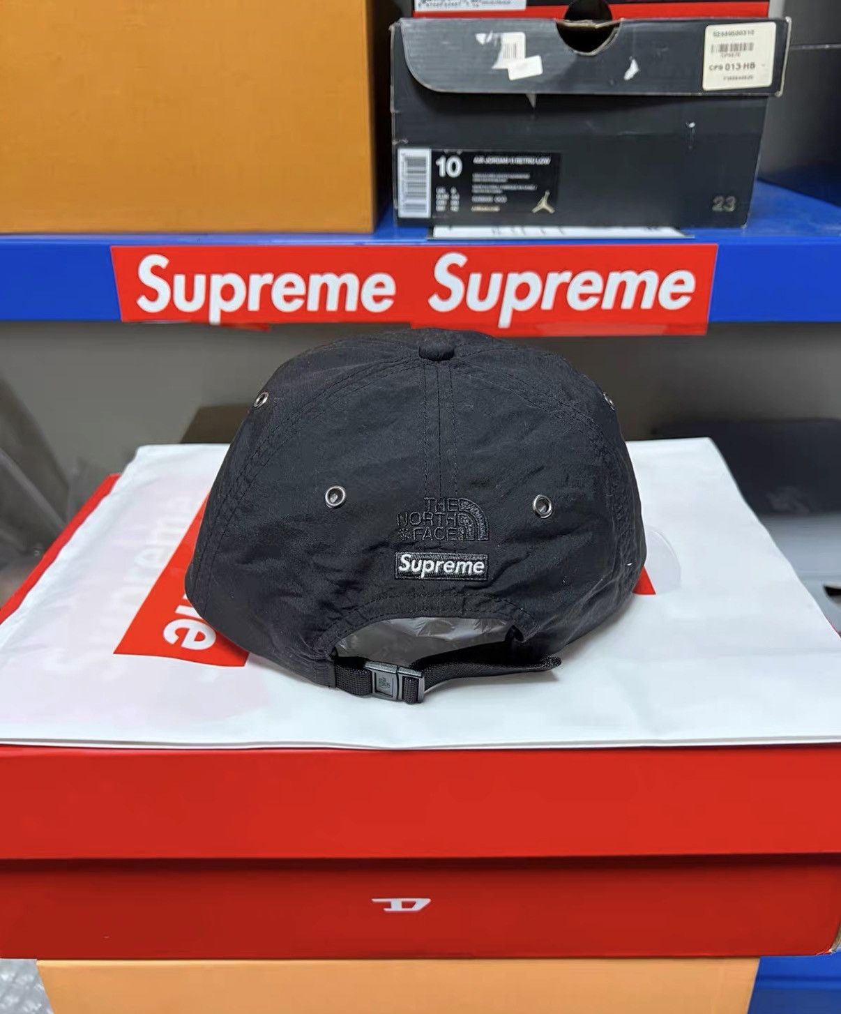Supreme Supreme x The North Face Mountain Hat J42 Size ONE SIZE - 3 Thumbnail