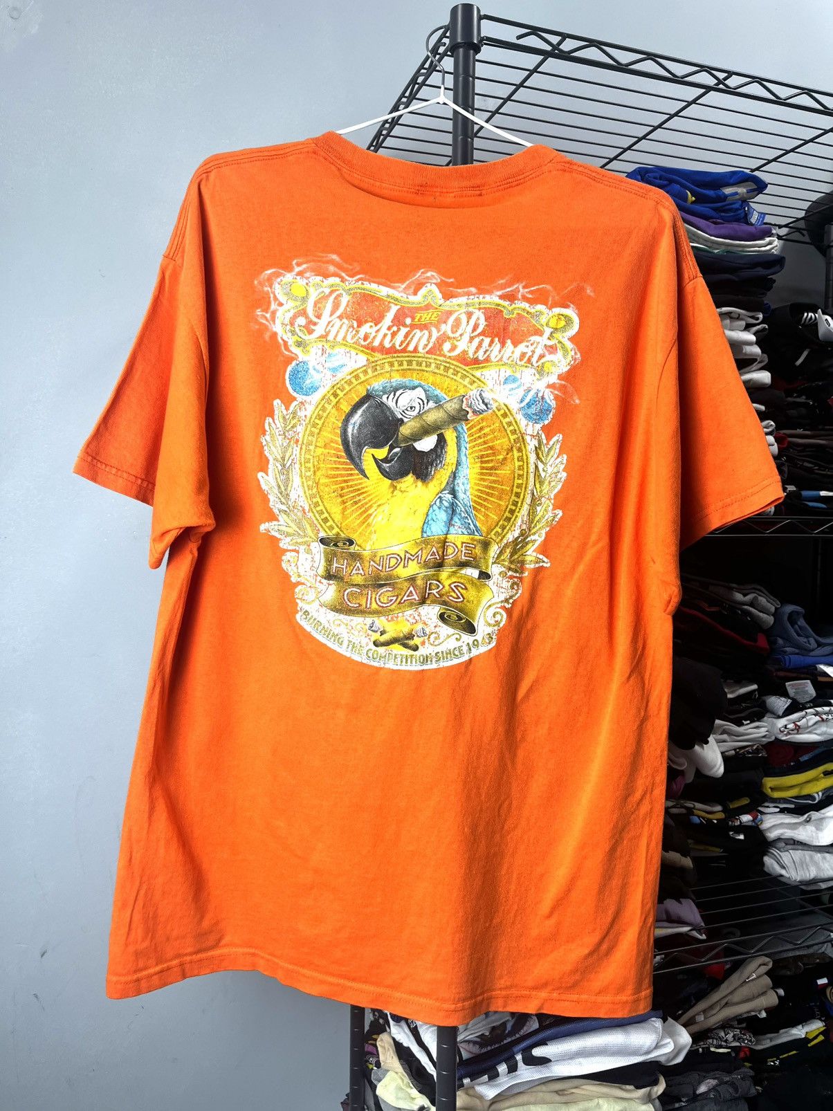 Vintage Vintage Smoking Parrot Handmade Cigars T Shirt Size US L / EU 52-54 / 3 - 1 Thumbnail