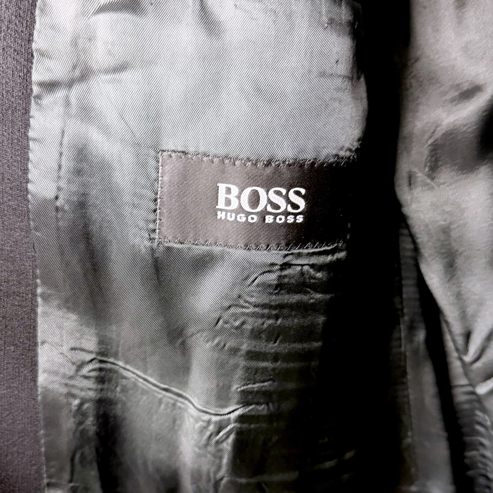 Hugo Boss Vintage 90s Hugo Boss Men's 42R Black 4 Button Wool Blazer Size 42R - 6 Thumbnail