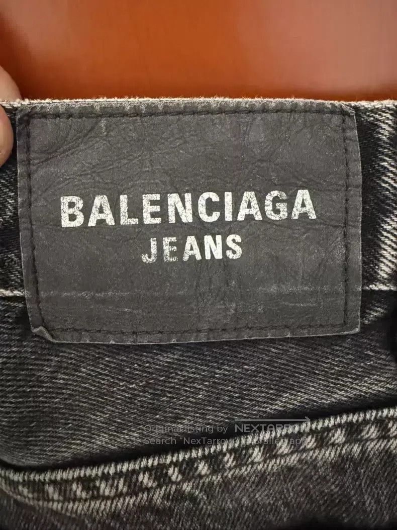 Balenciaga Balenciaga size XXS Washed Flared Destroyed Jeans Size US 27 - 3 Thumbnail