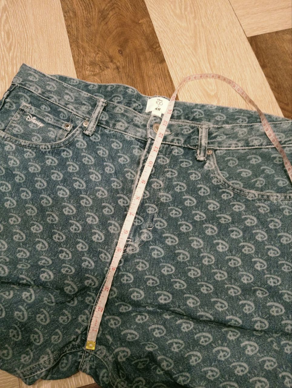 Disney DISNEY 100 X H&M MONOGRAM JEANS Size US 36 / EU 52 - 9 Thumbnail