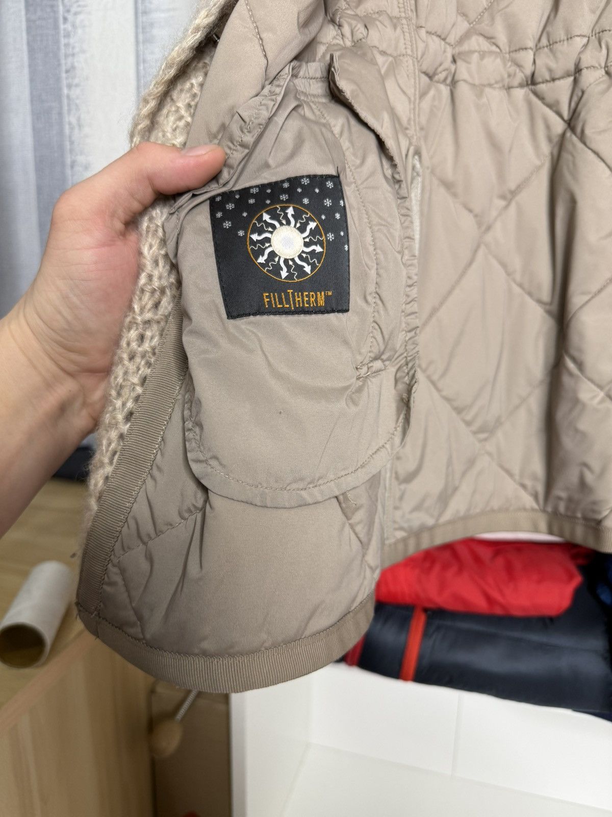Other Violanti Wool collar Beige down jacket size L Size L / US 10 / IT 46 - 12 Thumbnail